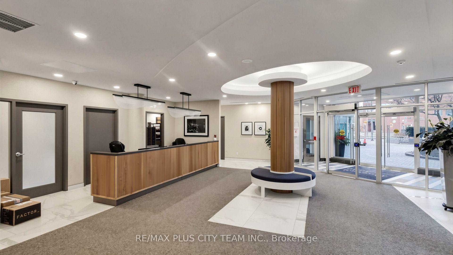 Photo 28 of Unit 827, 600 Queens Quay W, Toronto, Waterfront Communities — HOMEH
