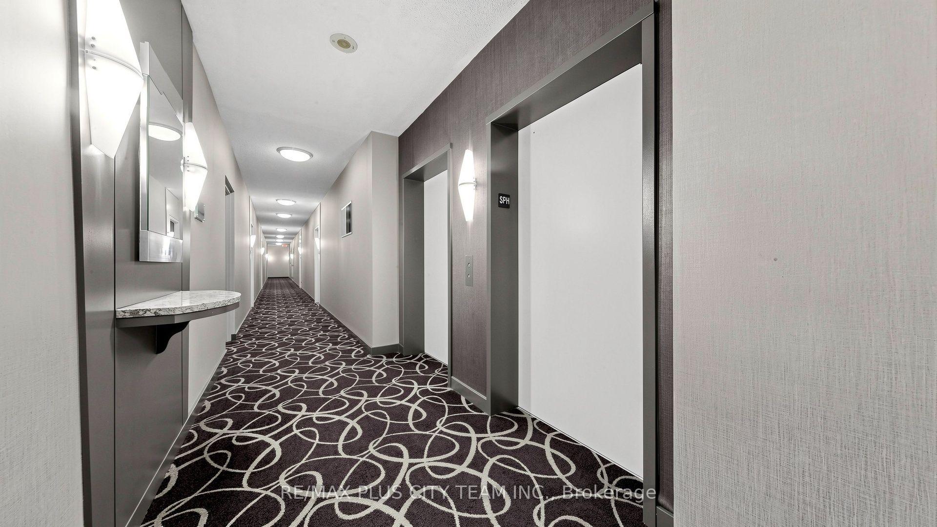 Photo 29 of Unit 827, 600 Queens Quay W, Toronto, Waterfront Communities — HOMEH