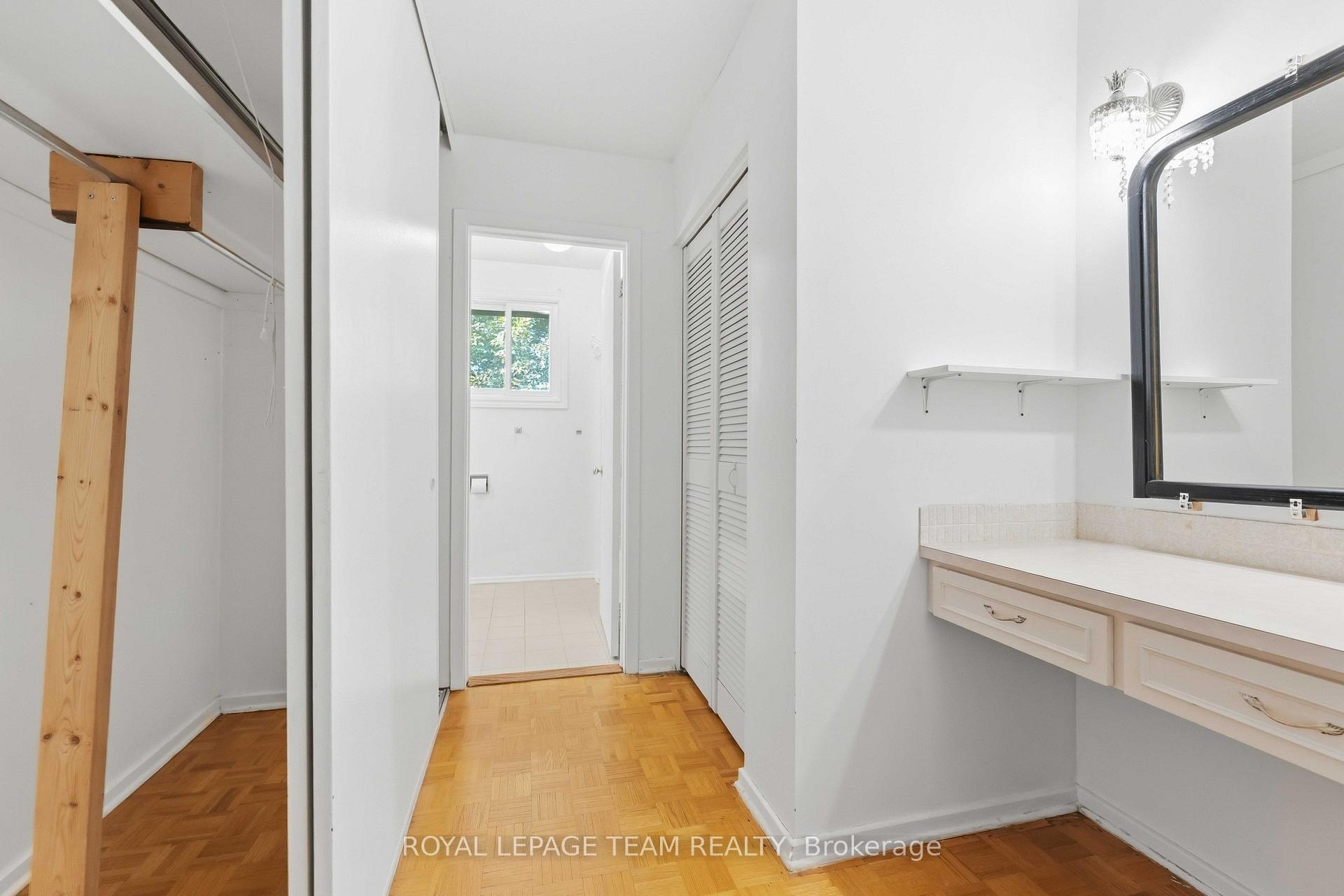 Photo 31 of 19 Amberwood Crescent, Ottawa, Pineglen/Country Place — HOMEH