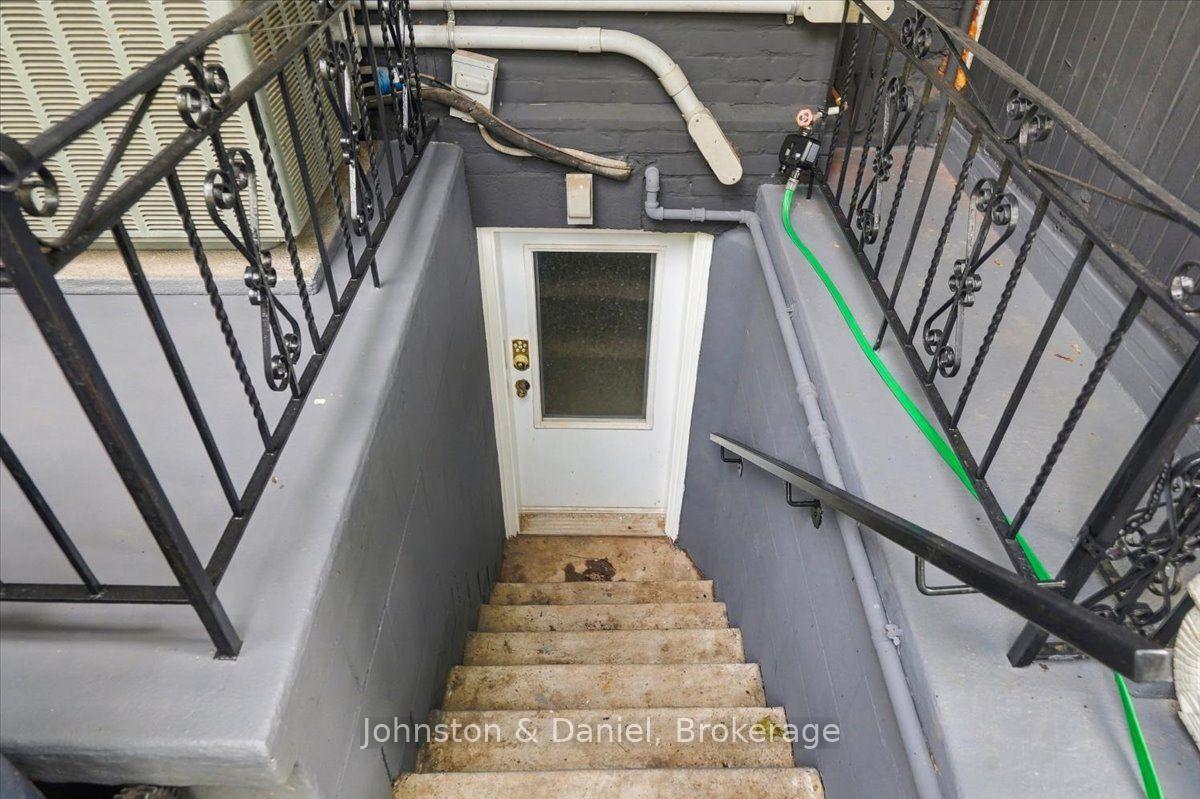 Photo 33 of 321 Euclid Avenue, Toronto, Trinity-Bellwoods — HOMEH