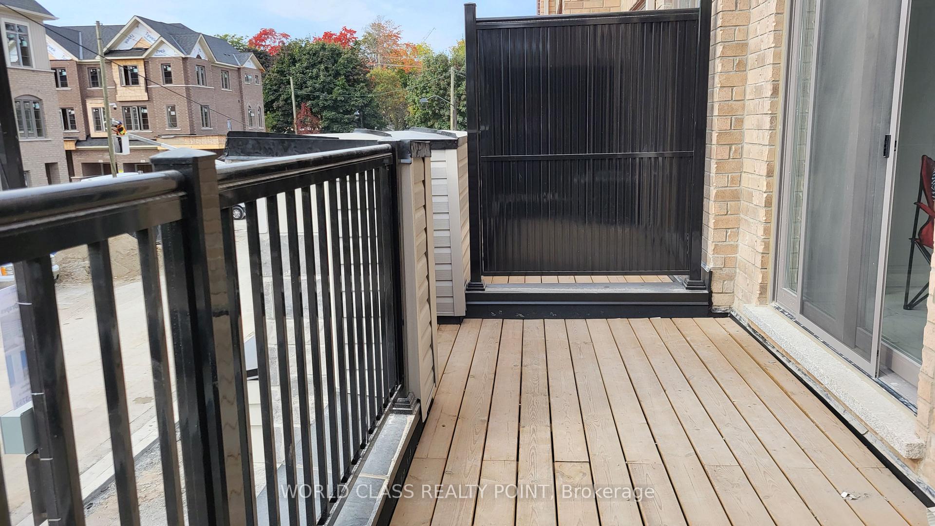 Photo 9 of 48 Waterside Way, Whitby, Port Whitby — HOMEH