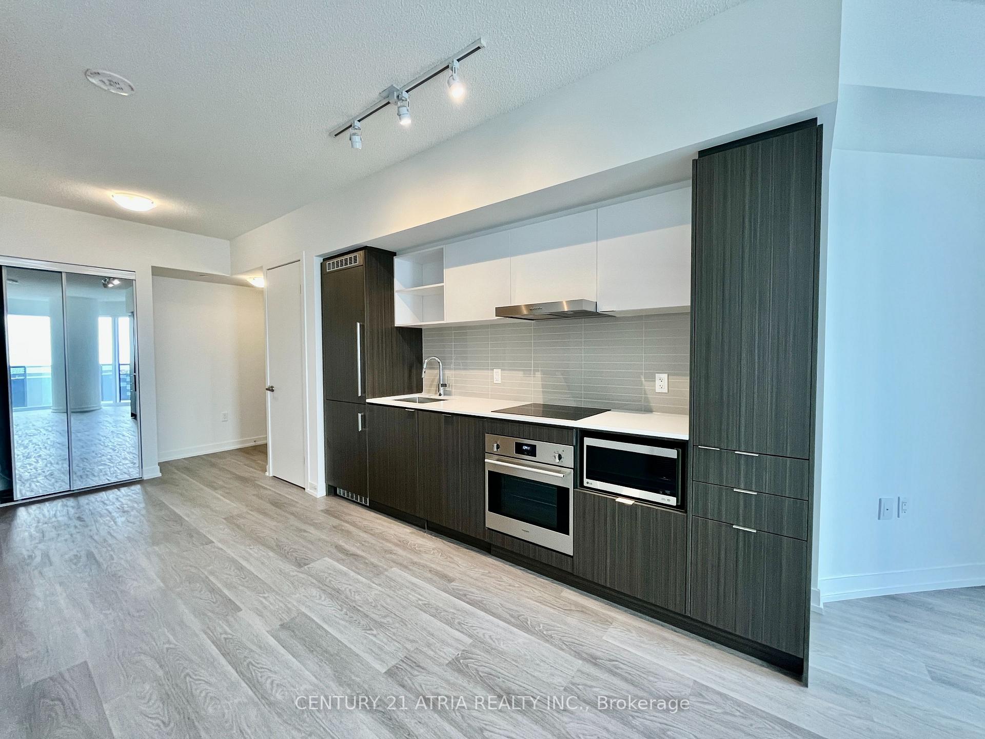 Photo 2 of Unit 4509, 55 Cooper Street, Toronto, Waterfront Communities — HOMEH