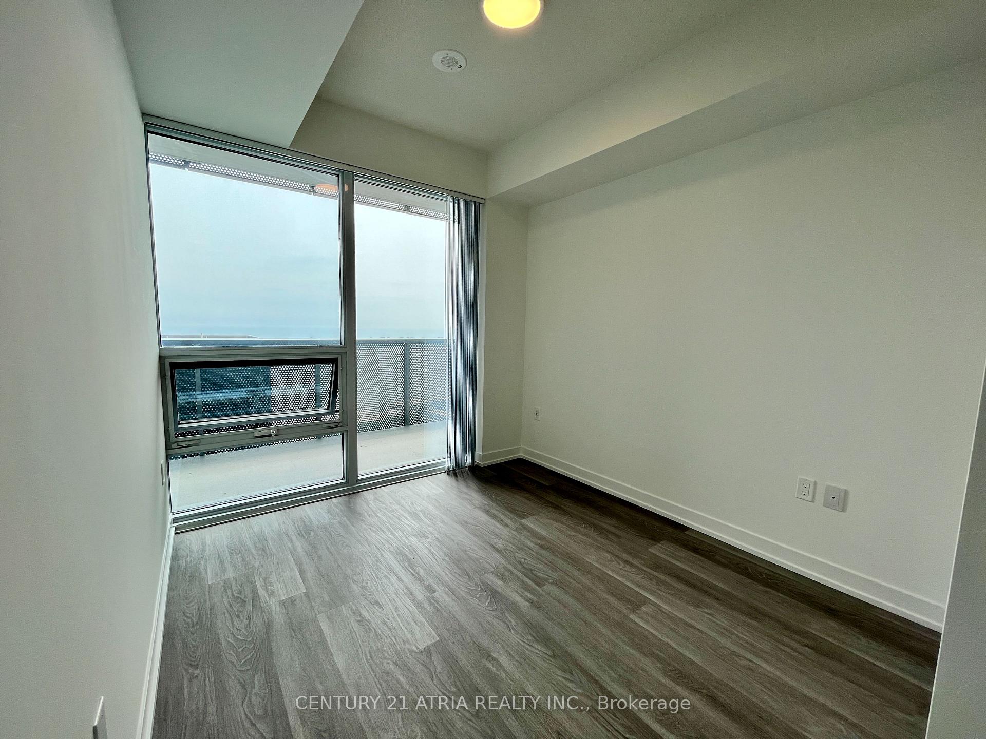 Photo 4 of Unit 4509, 55 Cooper Street, Toronto, Waterfront Communities — HOMEH