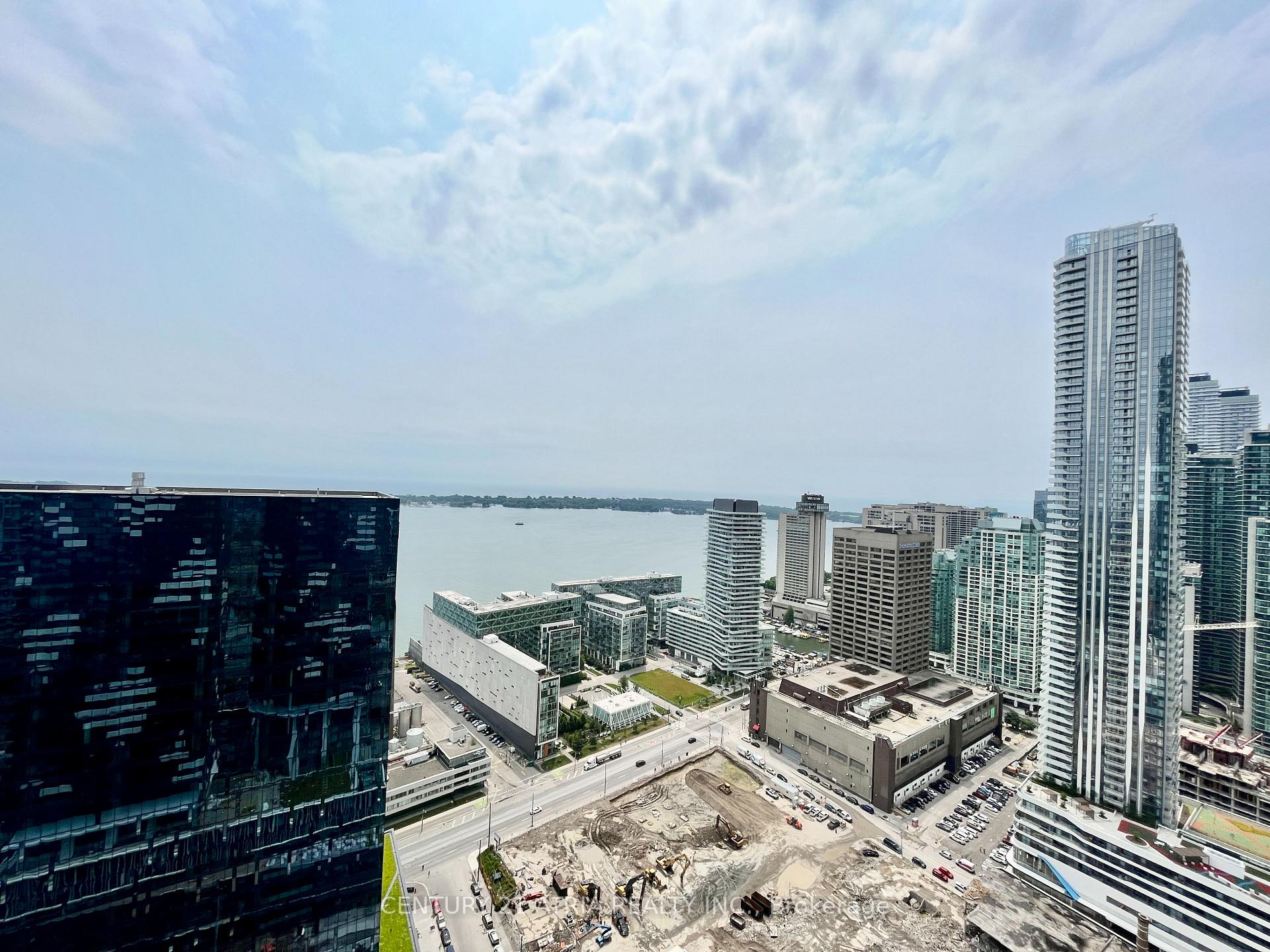 Photo 9 of Unit 4509, 55 Cooper Street, Toronto, Waterfront Communities — HOMEH