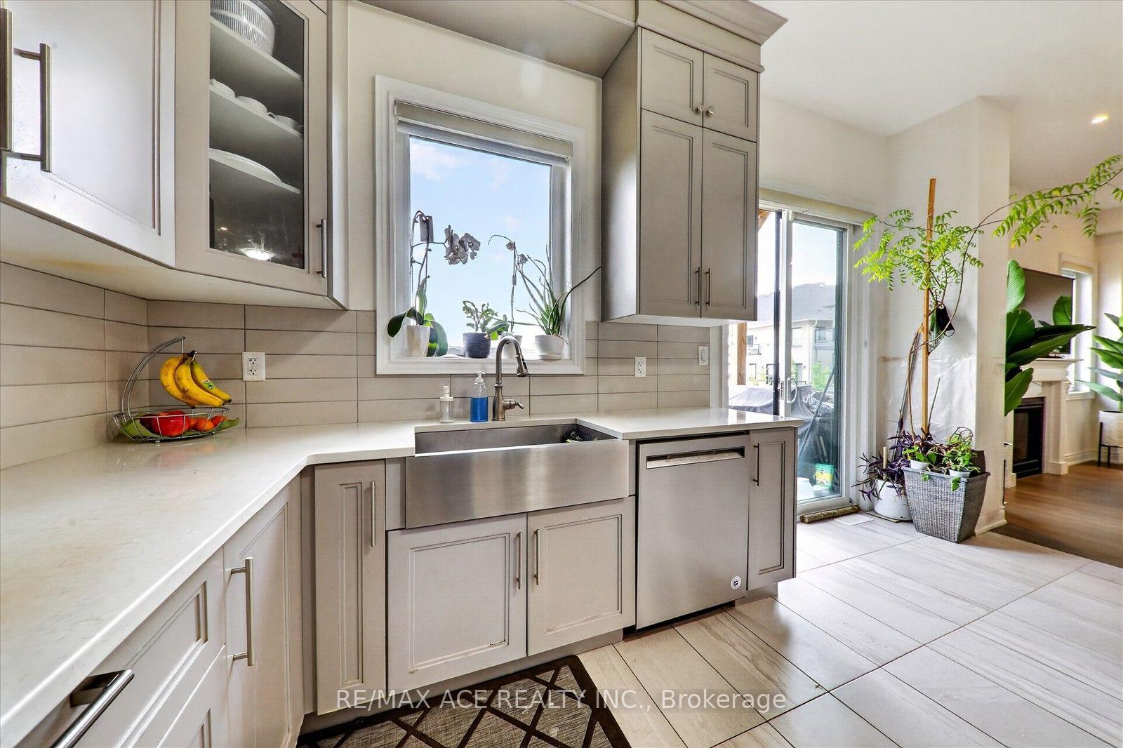 Photo 17 of 7607 Ninth Line, Markham, Box Grove — HOMEH