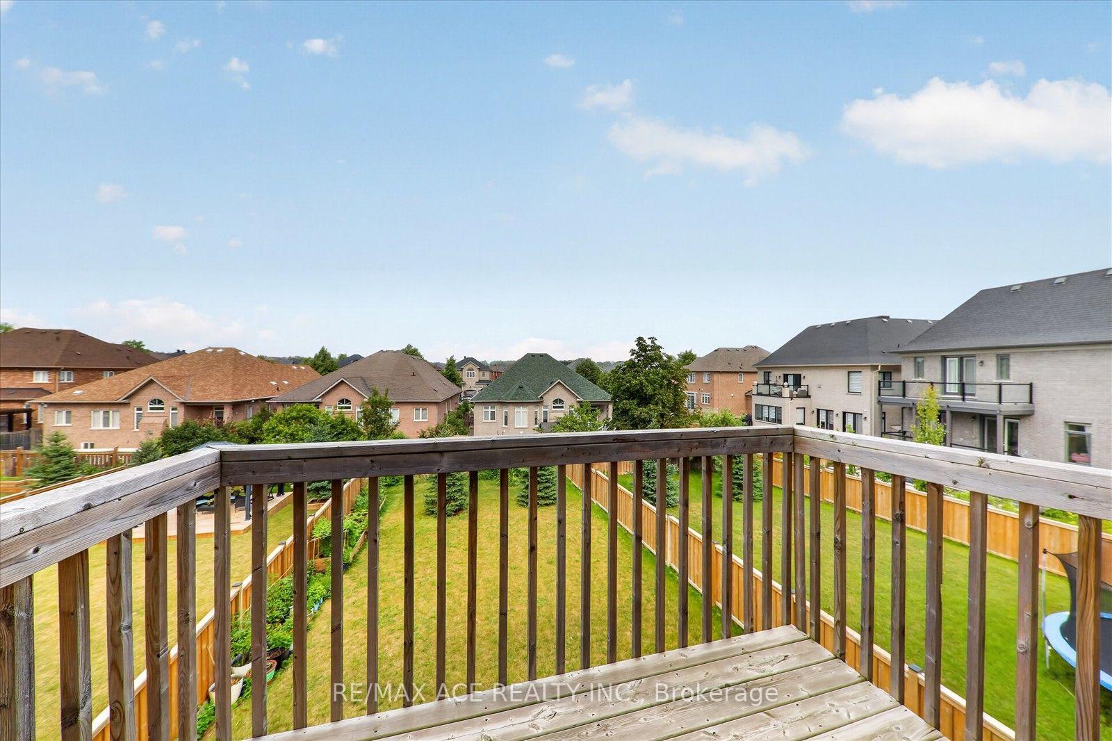 Photo 24 of 7607 Ninth Line, Markham, Box Grove — HOMEH