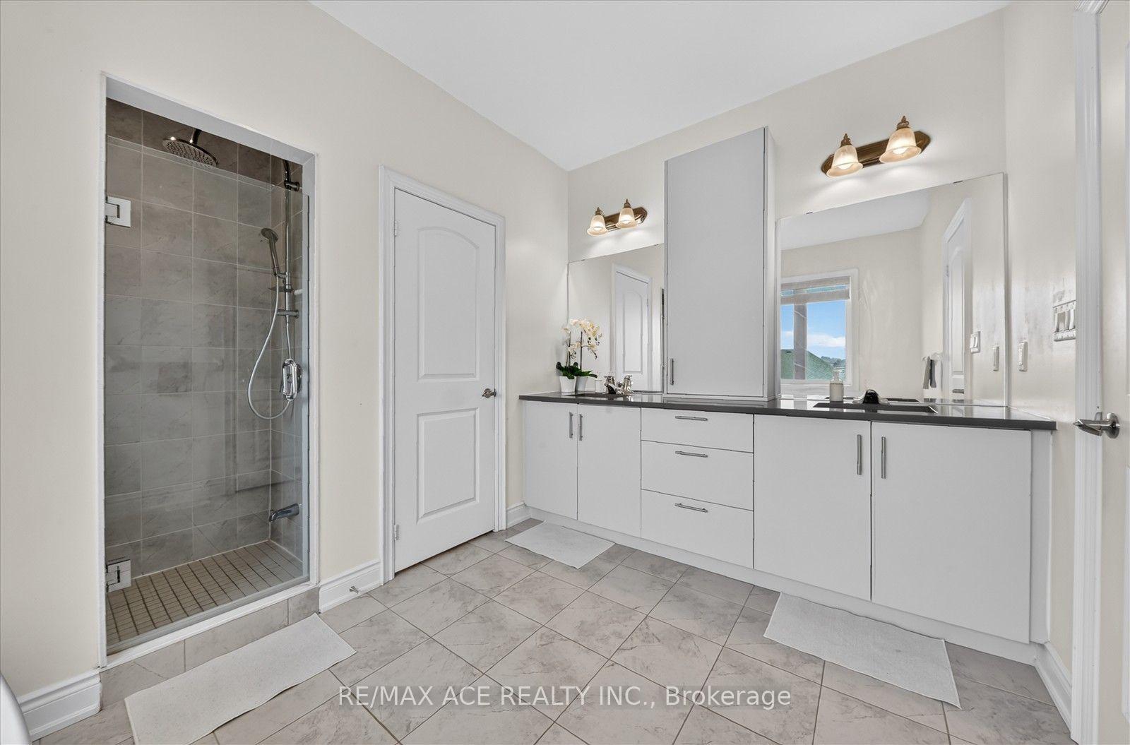 Photo 25 of 7607 Ninth Line, Markham, Box Grove — HOMEH
