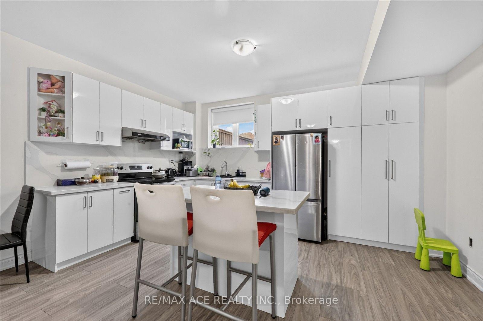 Photo 38 of 7607 Ninth Line, Markham, Box Grove — HOMEH