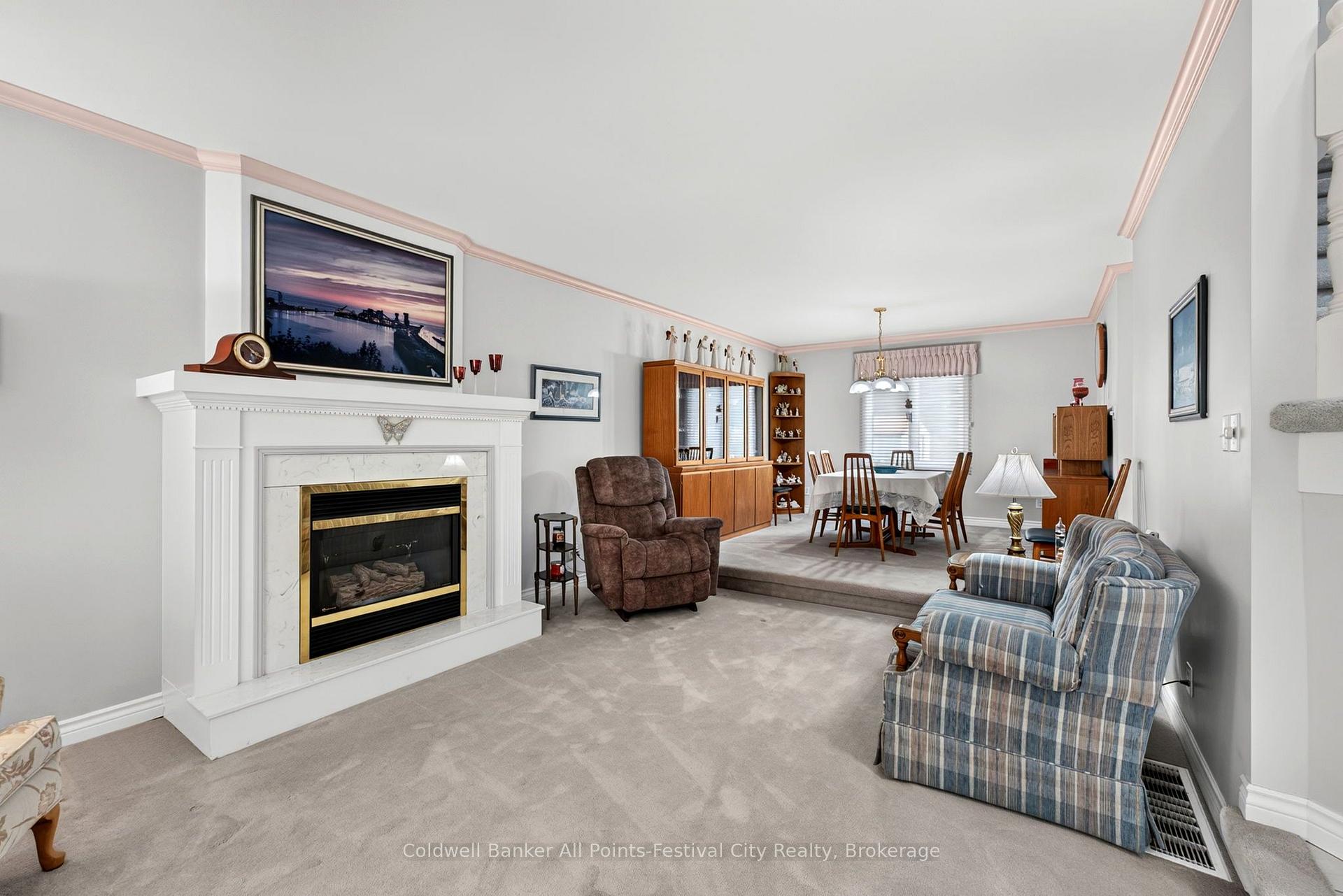 Photo 6 of 325 Young Street, Goderich, Goderich (Town) — HOMEH