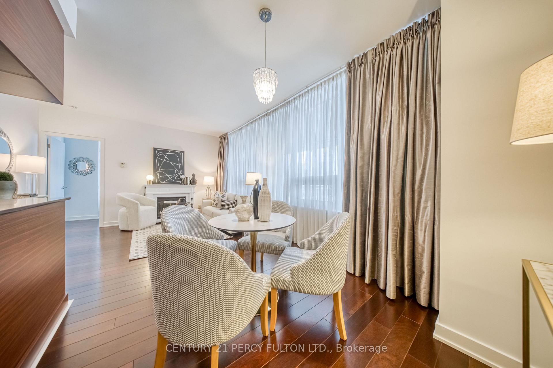 Photo 15 of Unit 801, 1 Market Street, Toronto, Waterfront Communities — HOMEH