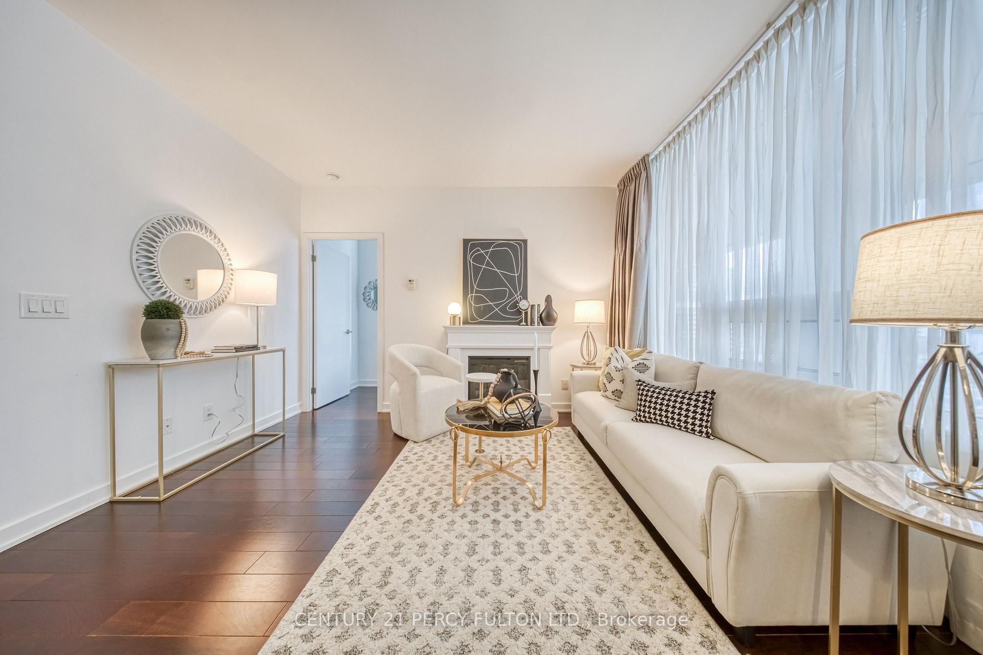 Photo 18 of Unit 801, 1 Market Street, Toronto, Waterfront Communities — HOMEH