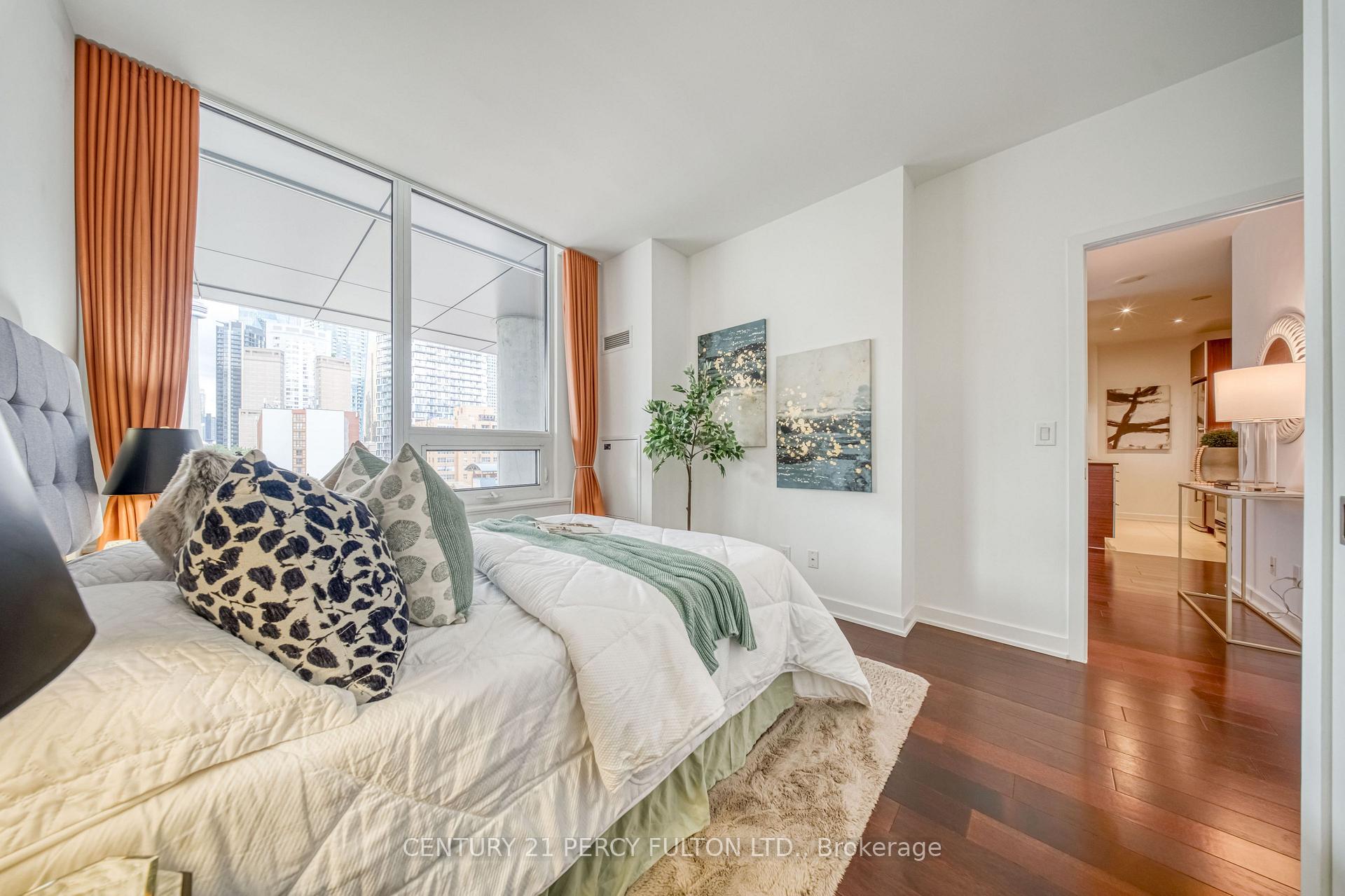 Photo 29 of Unit 801, 1 Market Street, Toronto, Waterfront Communities — HOMEH