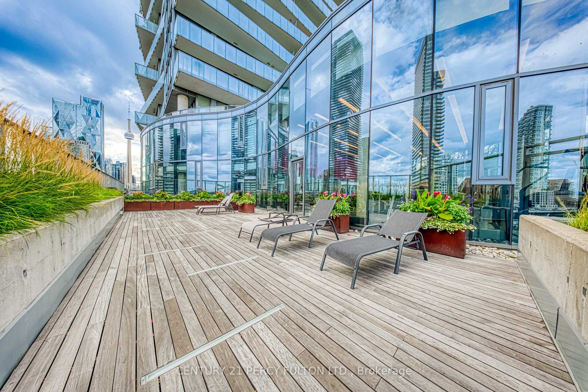 Photo 41 of Unit 801, 1 Market Street, Toronto, Waterfront Communities — HOMEH