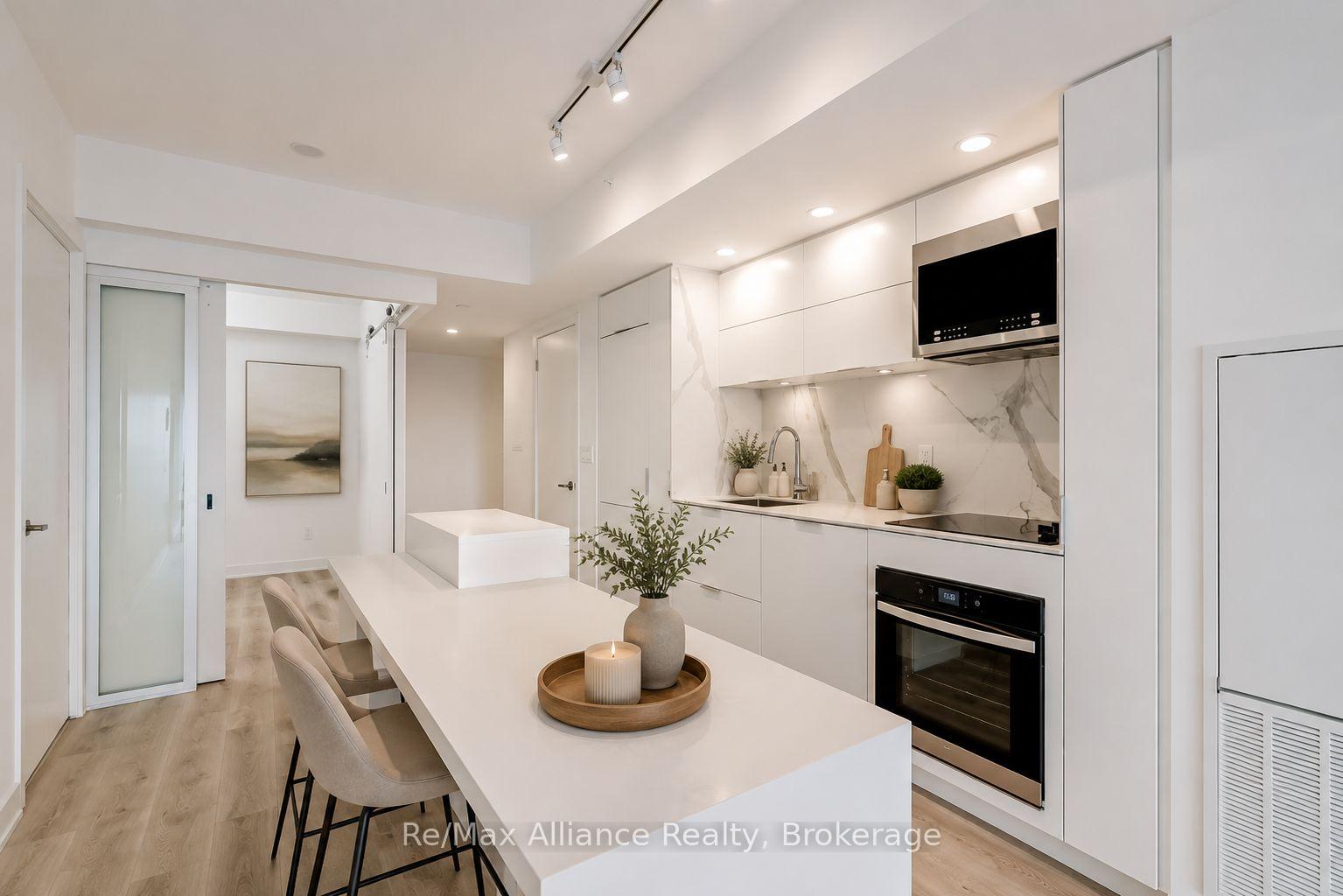 Photo 11 of Unit 309, 370 Martha Street, Burlington, Brant — HOMEH