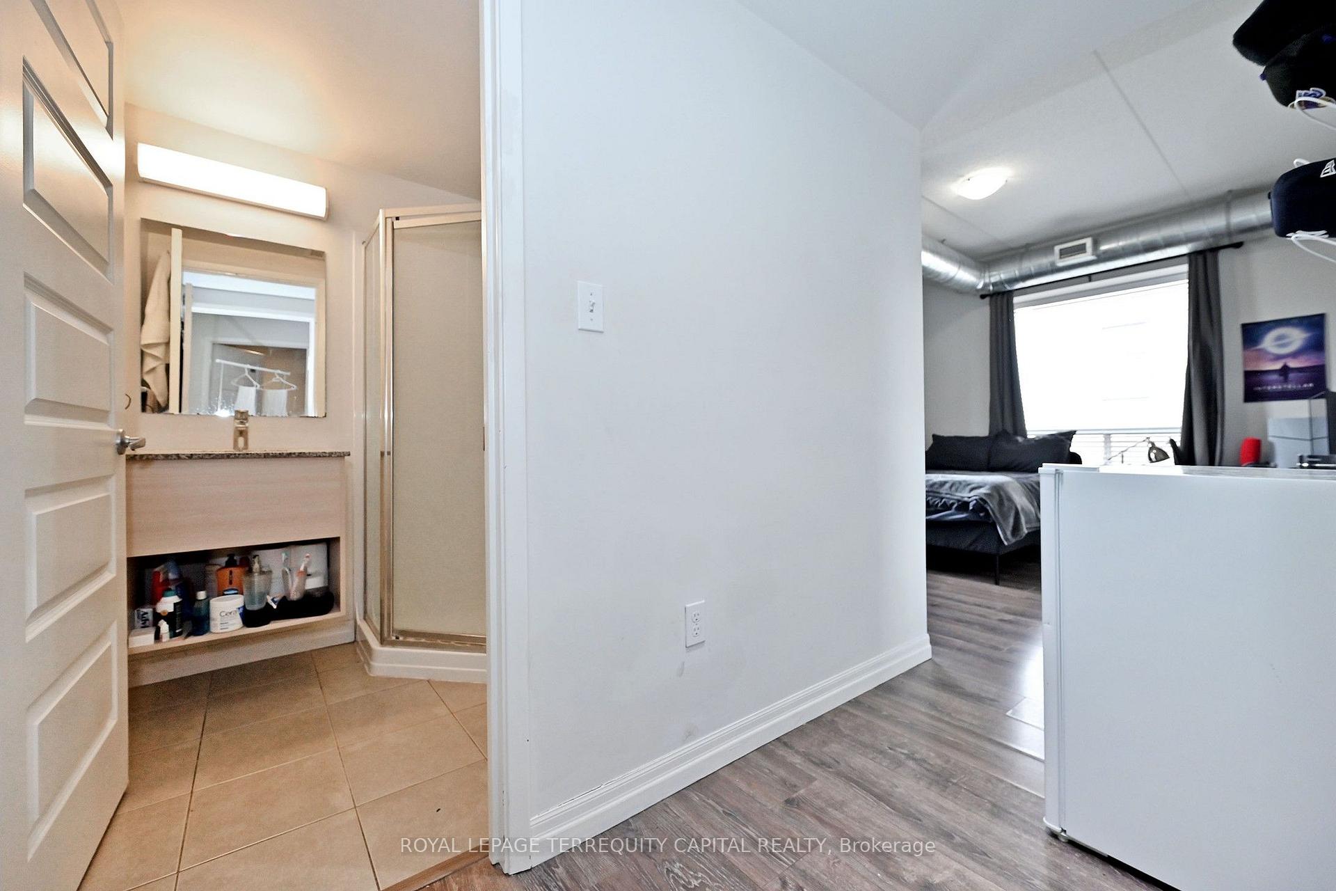 Photo 21 of Unit 803, 8 Hickory Street, Waterloo, Downtown Waterloo — HOMEH