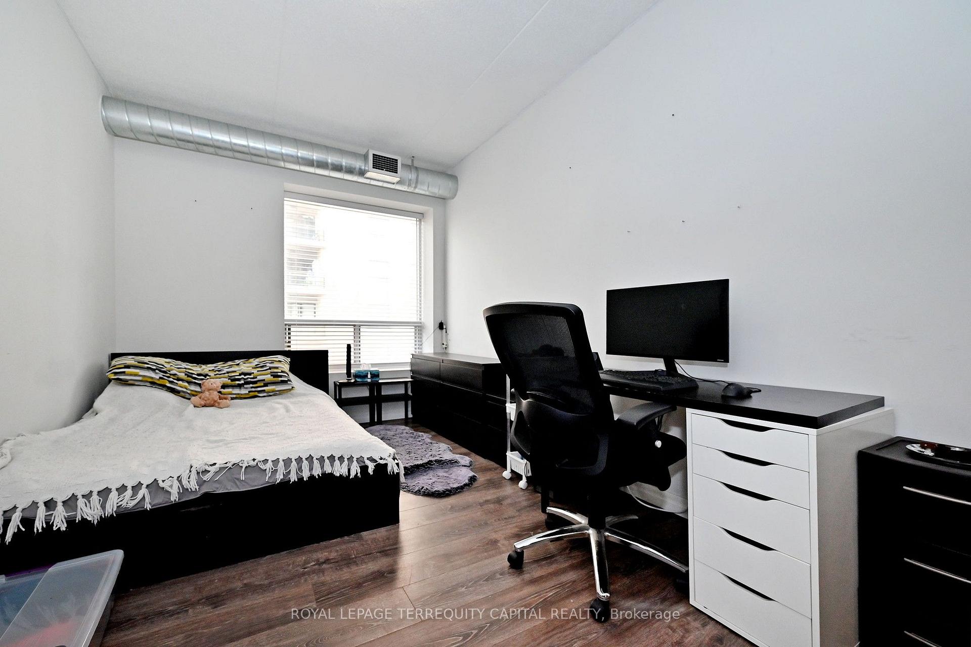 Photo 27 of Unit 803, 8 Hickory Street, Waterloo, Downtown Waterloo — HOMEH