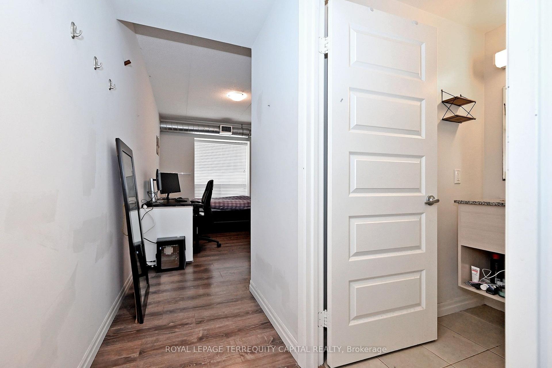 Photo 28 of Unit 803, 8 Hickory Street, Waterloo, Downtown Waterloo — HOMEH