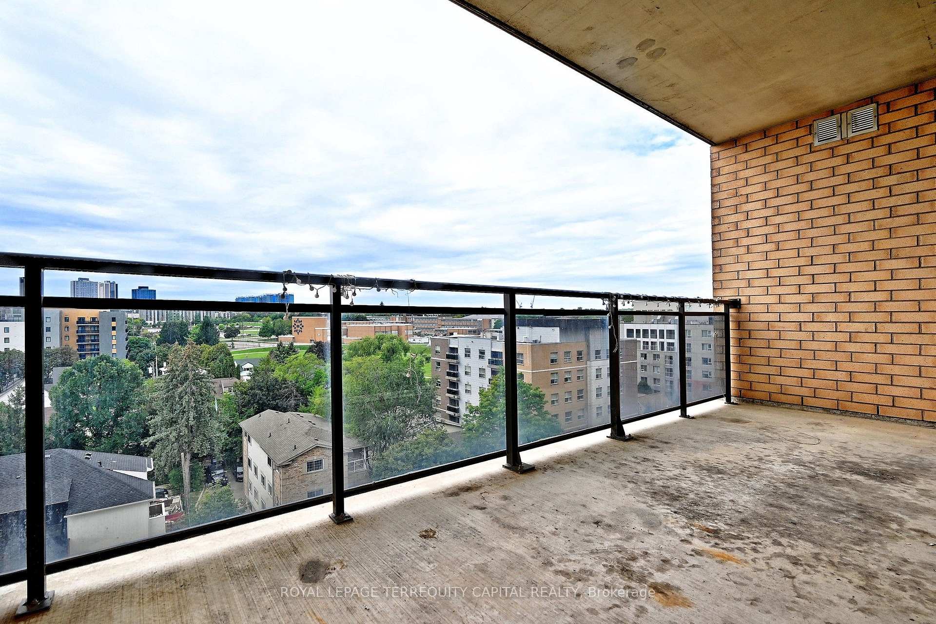 Photo 34 of Unit 803, 8 Hickory Street, Waterloo, Downtown Waterloo — HOMEH