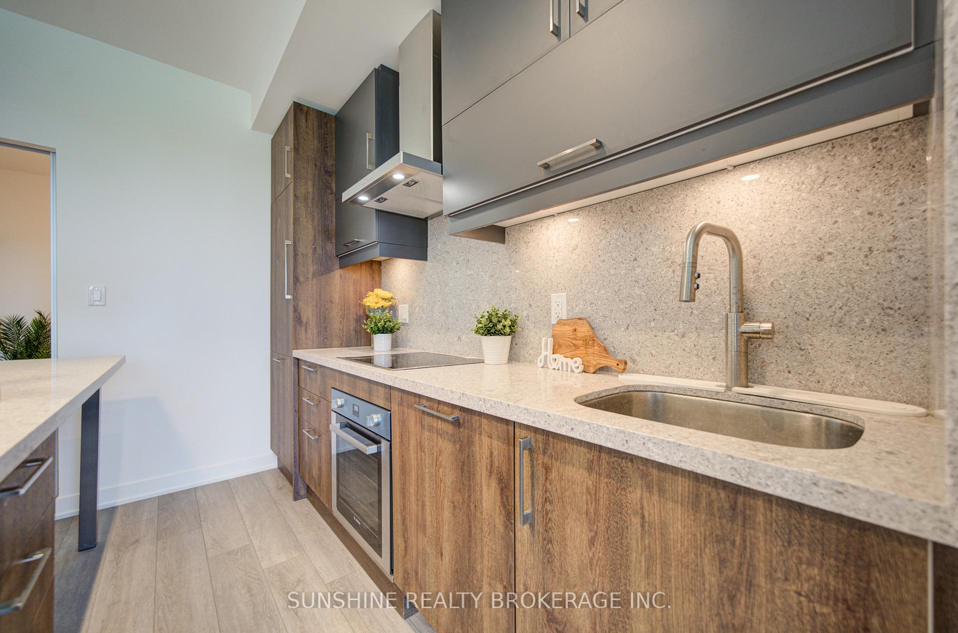 Photo 17 of Unit 311, 38 Simcoe Promenade, Markham, Unionville — HOMEH