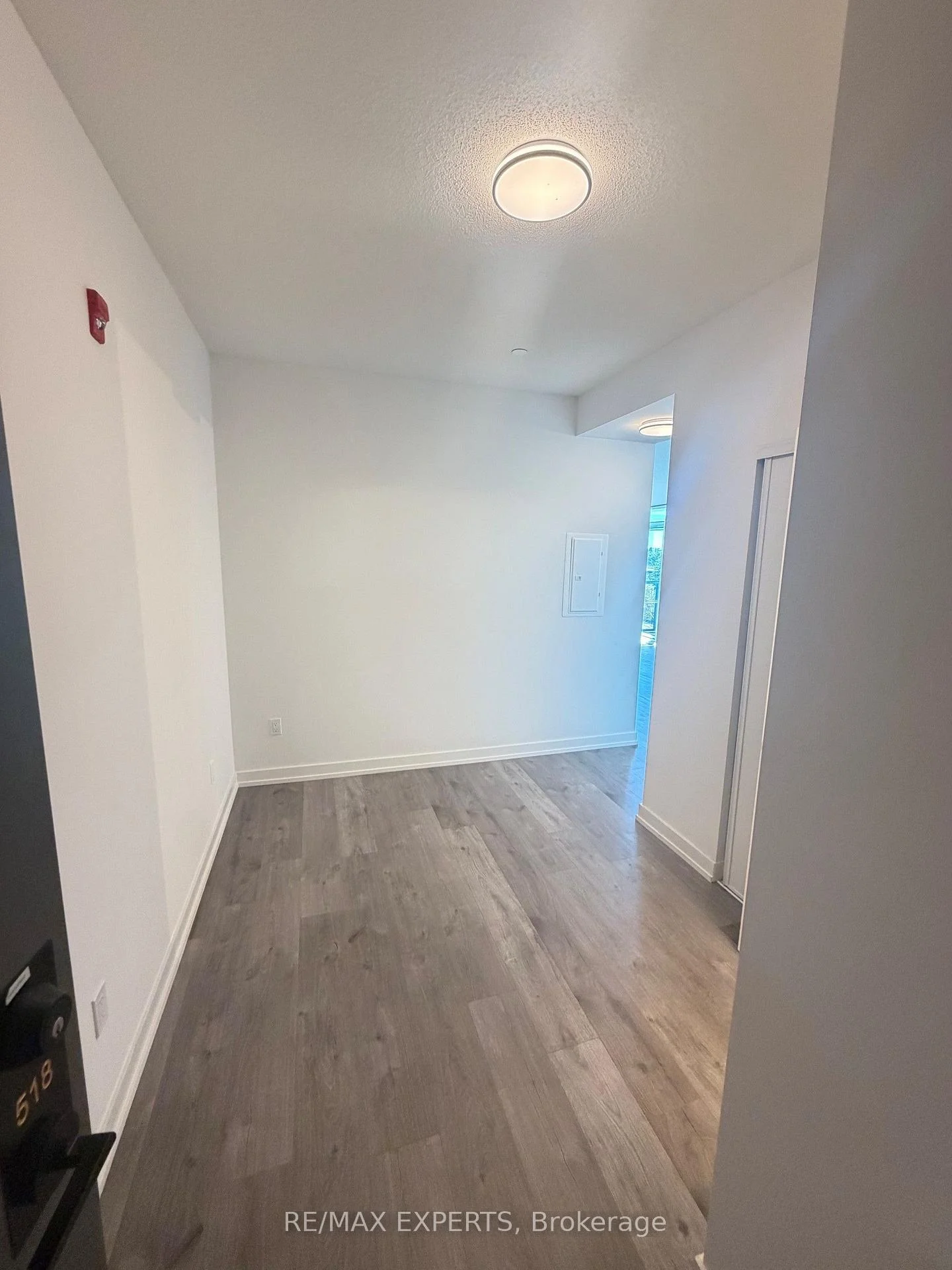 Photo 8 of Unit 518, 1010 Dundas Street E, Whitby, Pringle Creek — HOMEH