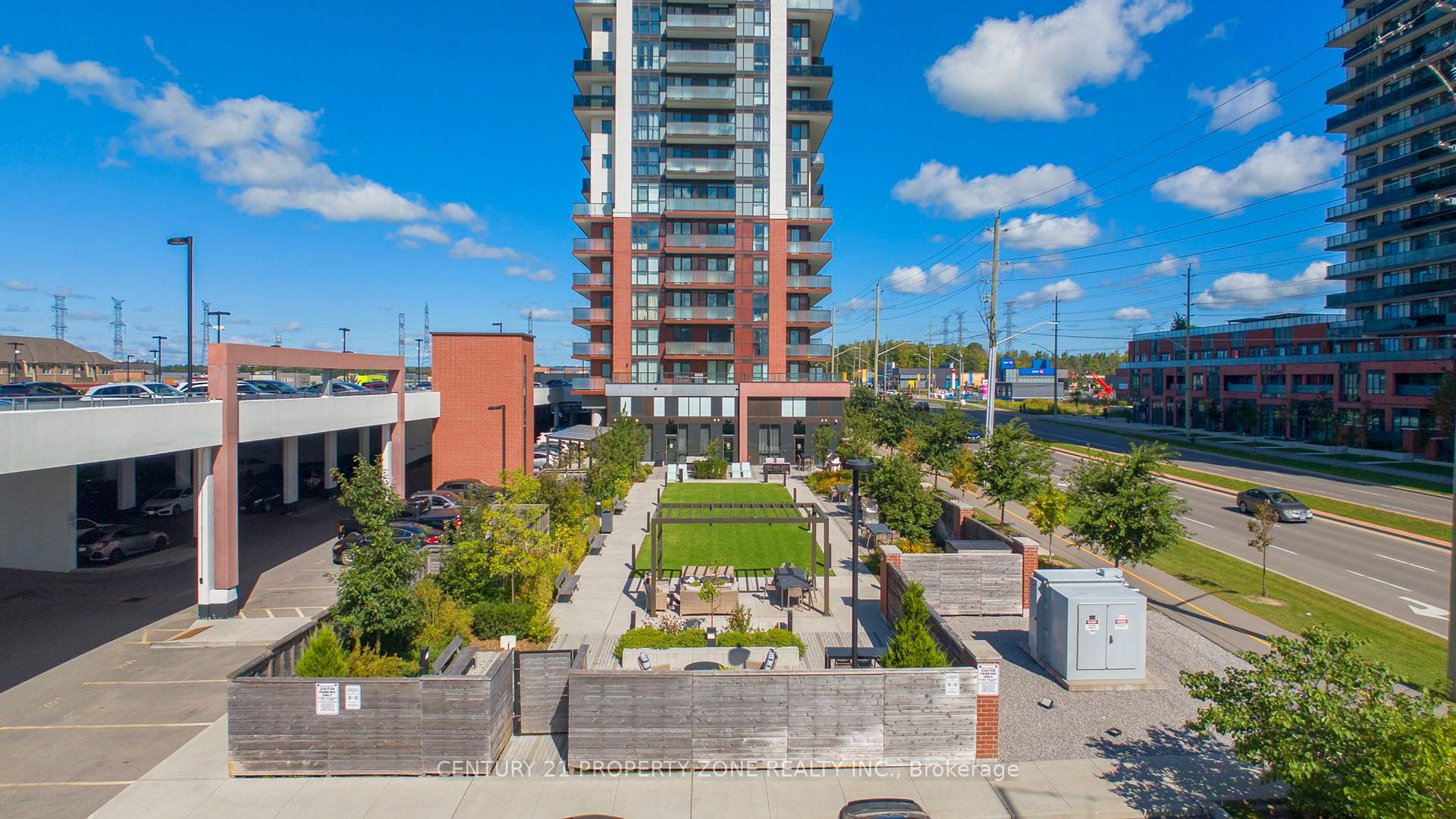 Photo of Unit 1015, 2550 Simcoe Street N