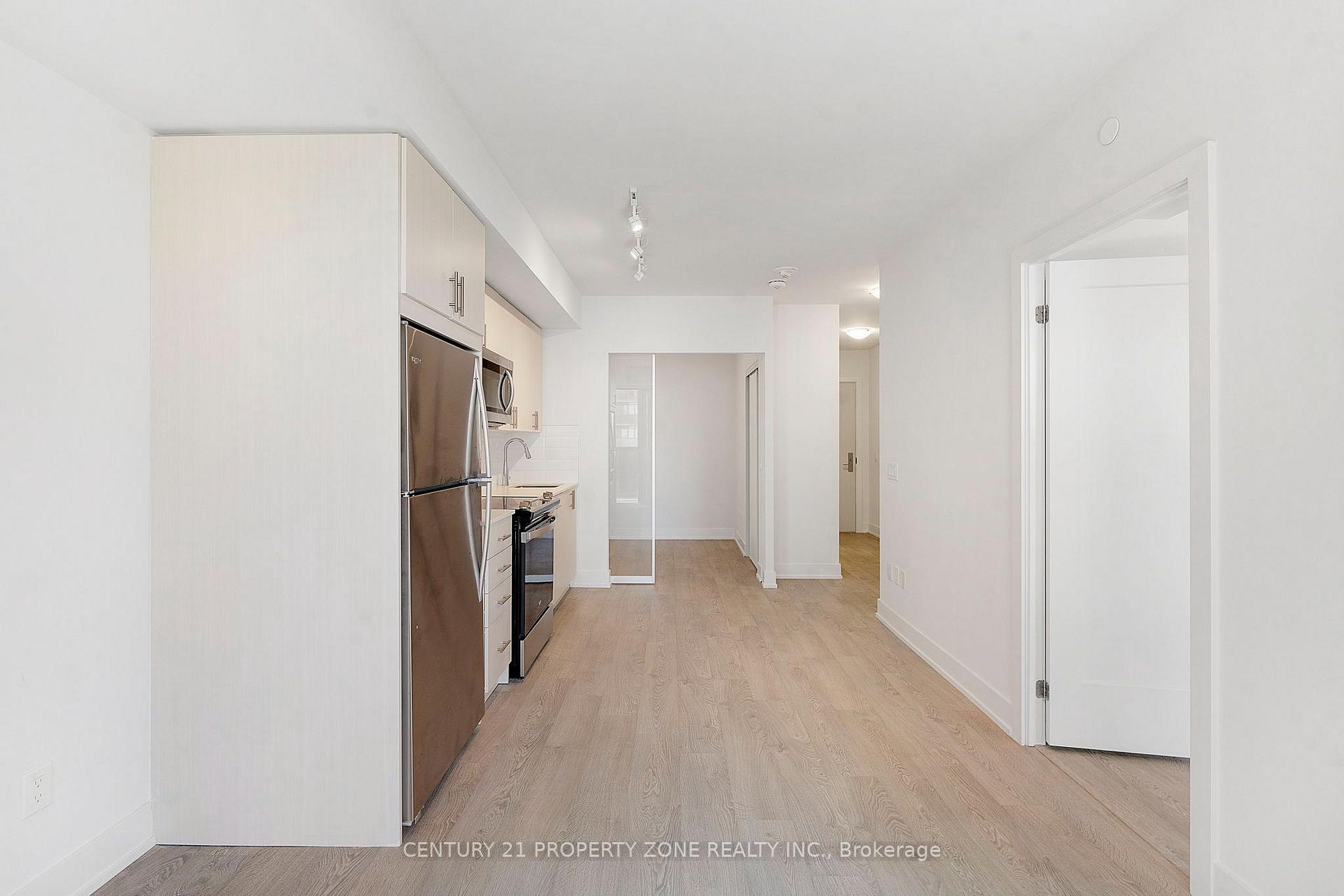 Photo 11 of Unit 1015, 2550 Simcoe Street N, Oshawa, Windfields — HOMEH