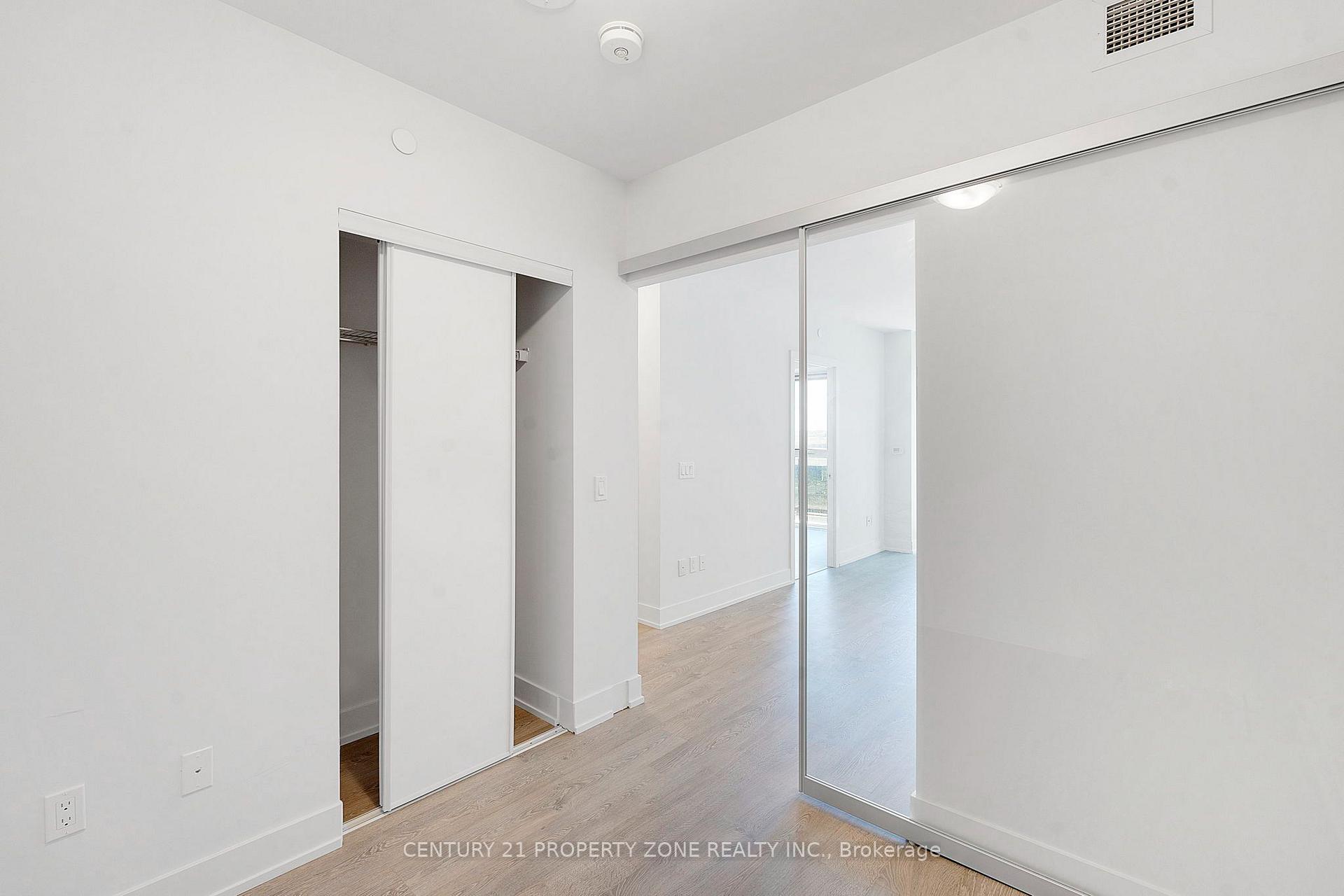 Photo 13 of Unit 1015, 2550 Simcoe Street N, Oshawa, Windfields — HOMEH