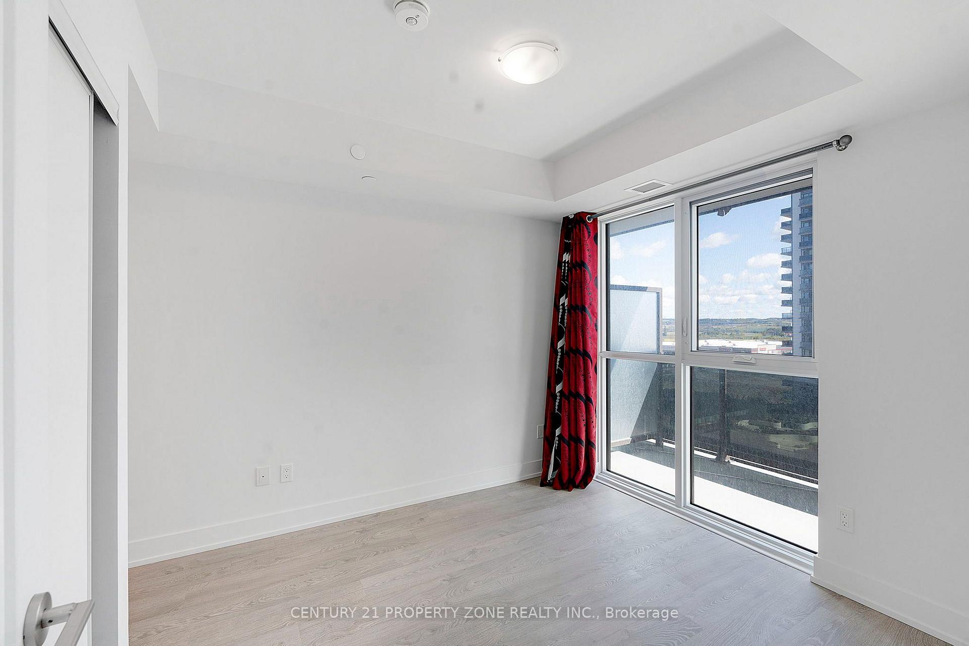 Photo 15 of Unit 1015, 2550 Simcoe Street N, Oshawa, Windfields — HOMEH