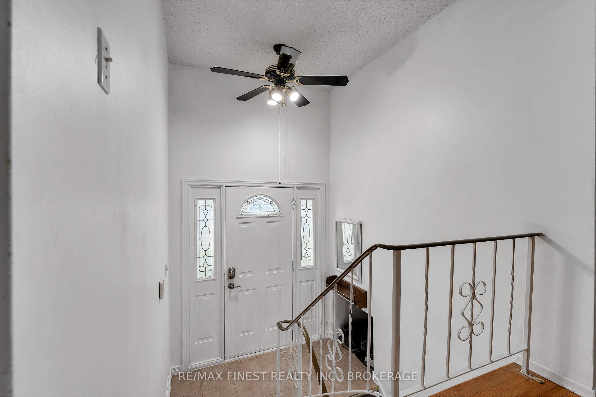 Photo 4 of 602 Watford Place, Kingston, South of Taylor-Kidd Blvd — HOMEH