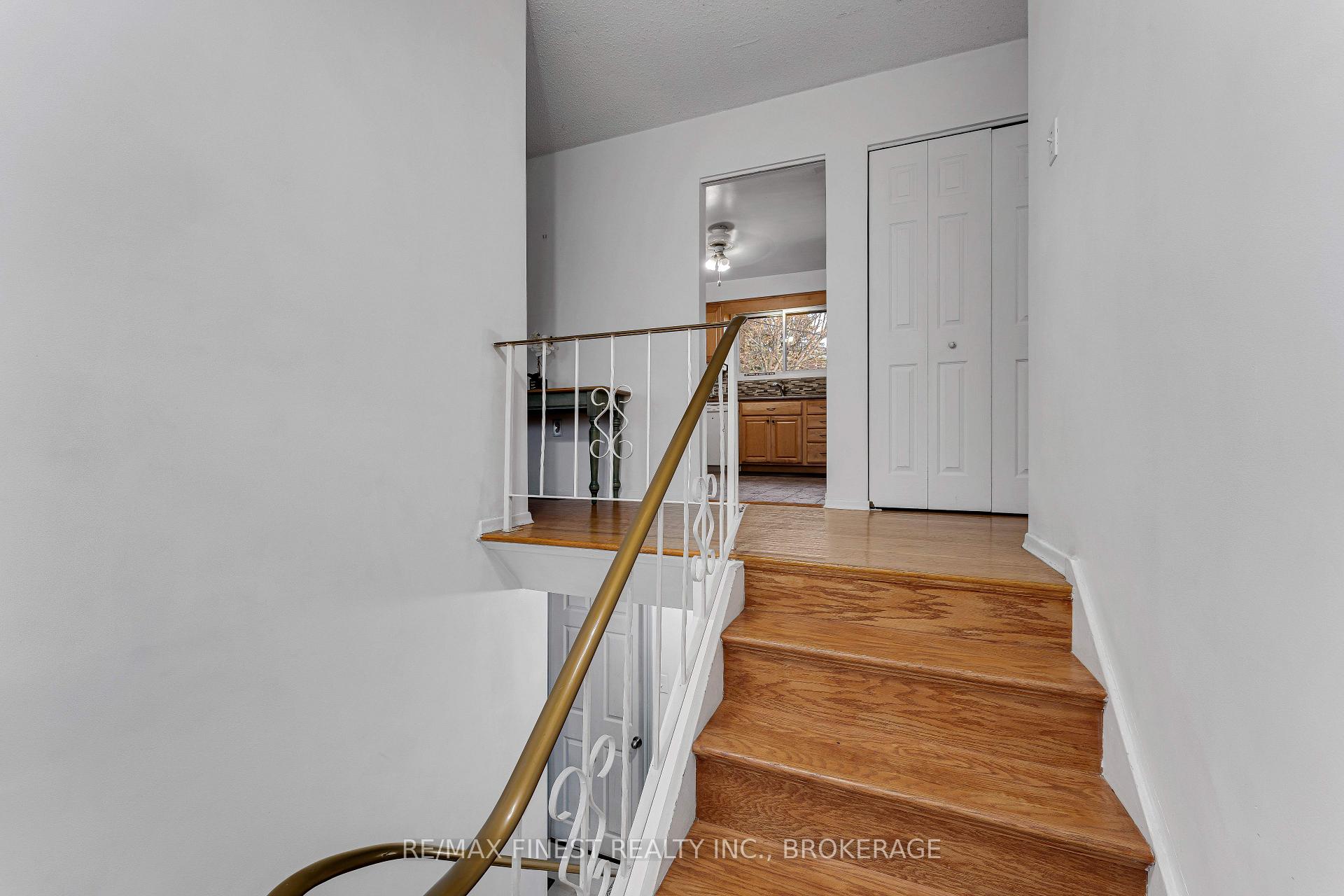 Photo 5 of 602 Watford Place, Kingston, South of Taylor-Kidd Blvd — HOMEH