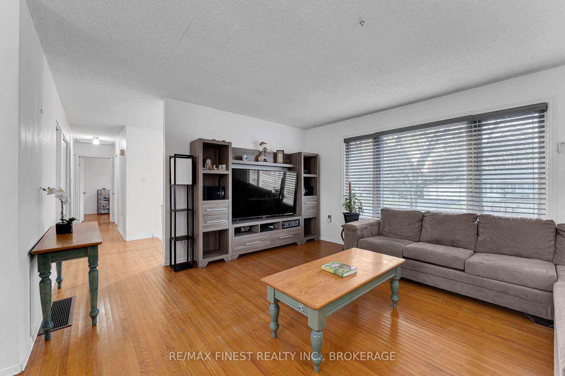 Photo 8 of 602 Watford Place, Kingston, South of Taylor-Kidd Blvd — HOMEH