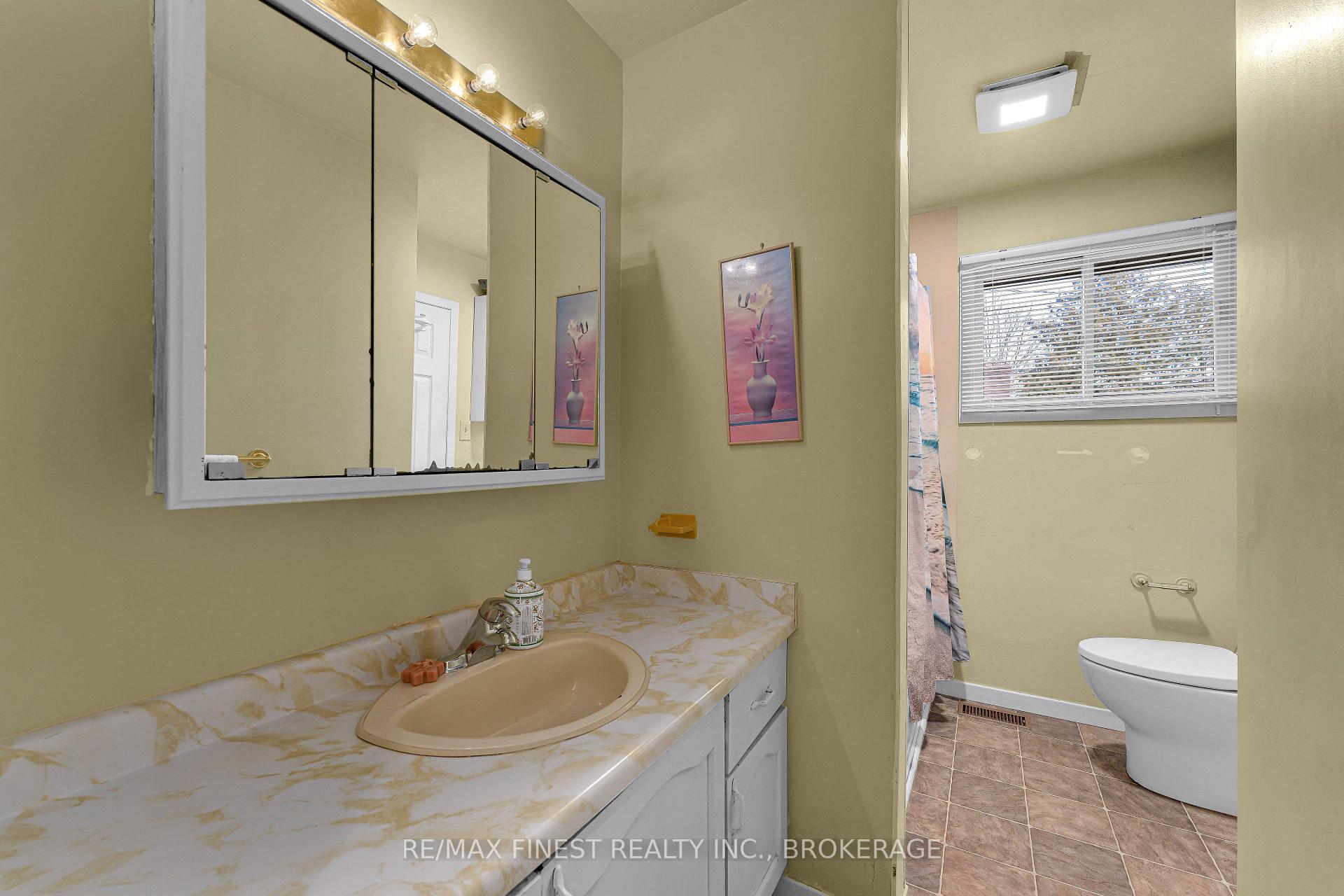 Photo 16 of 602 Watford Place, Kingston, South of Taylor-Kidd Blvd — HOMEH