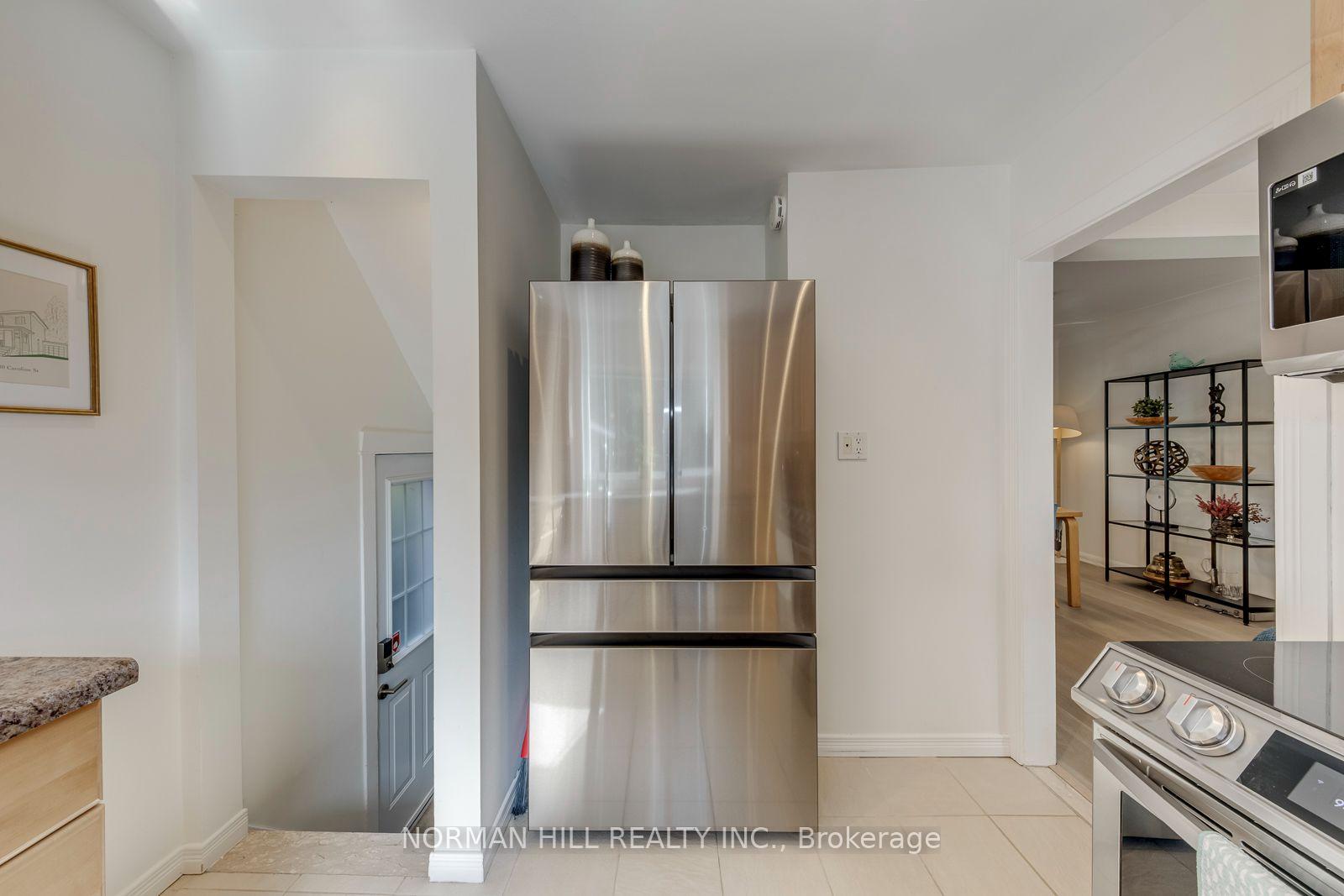 Photo 21 of 2180 Caroline Street, Burlington, Brant — HOMEH