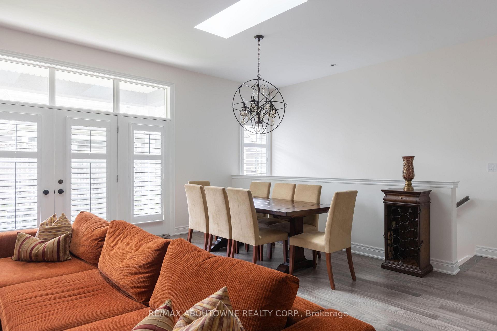 Photo 9 of 21 Sassafras Row, Fort Erie, Ridgeway — HOMEH