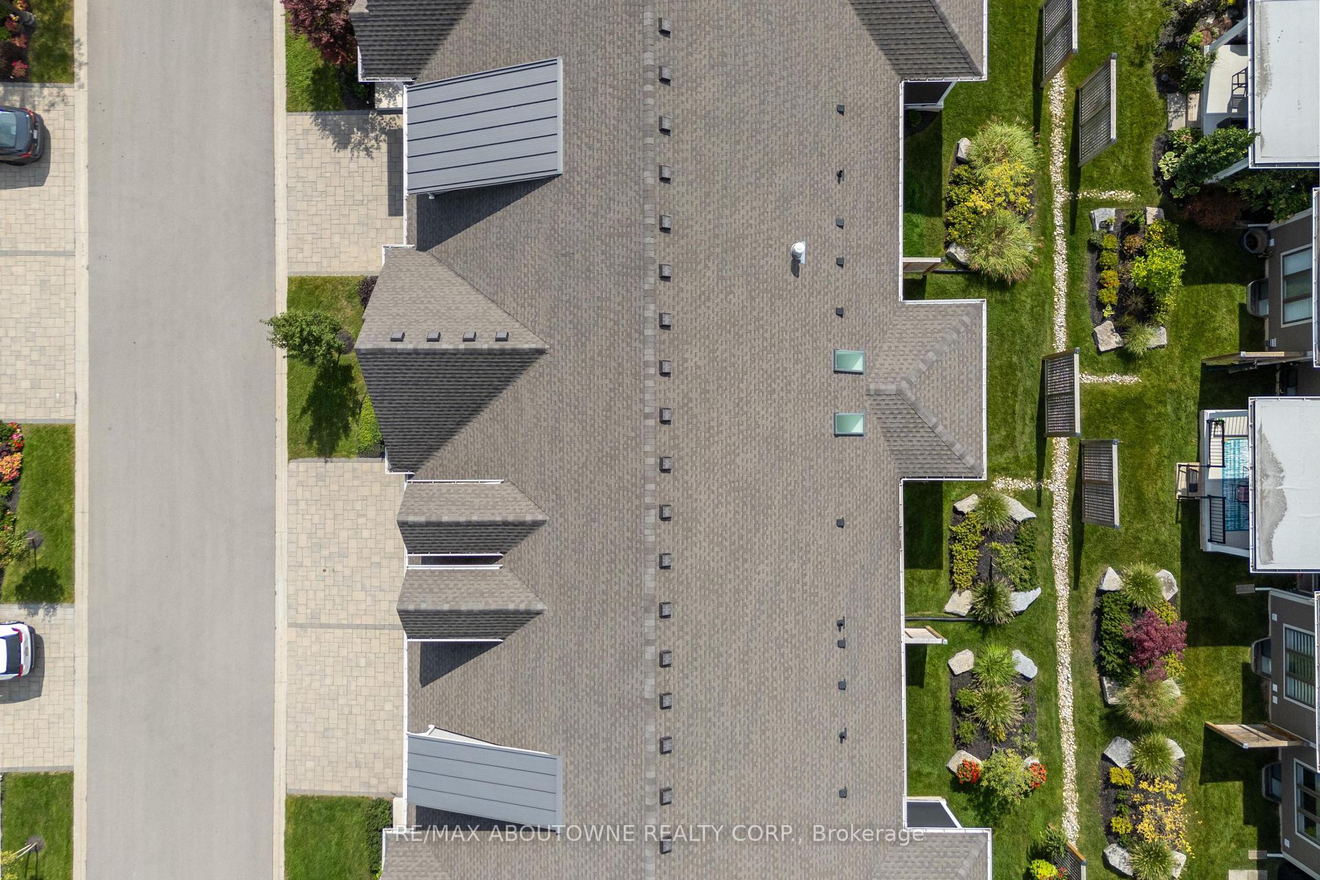 Photo 26 of 21 Sassafras Row, Fort Erie, Ridgeway — HOMEH