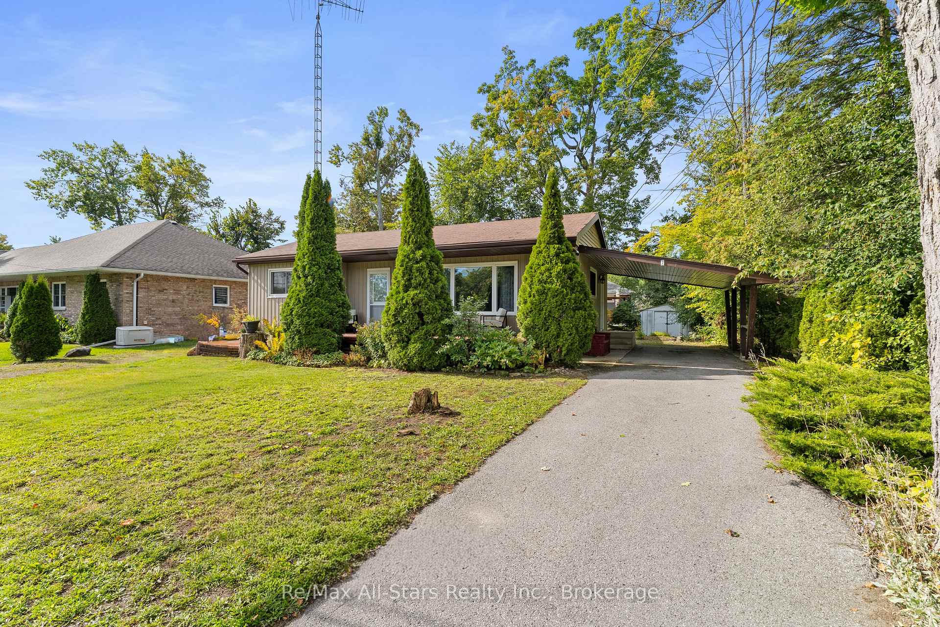 Photo 5 of 7 Lance Street, Kawartha Lakes, Bobcaygeon — HOMEH