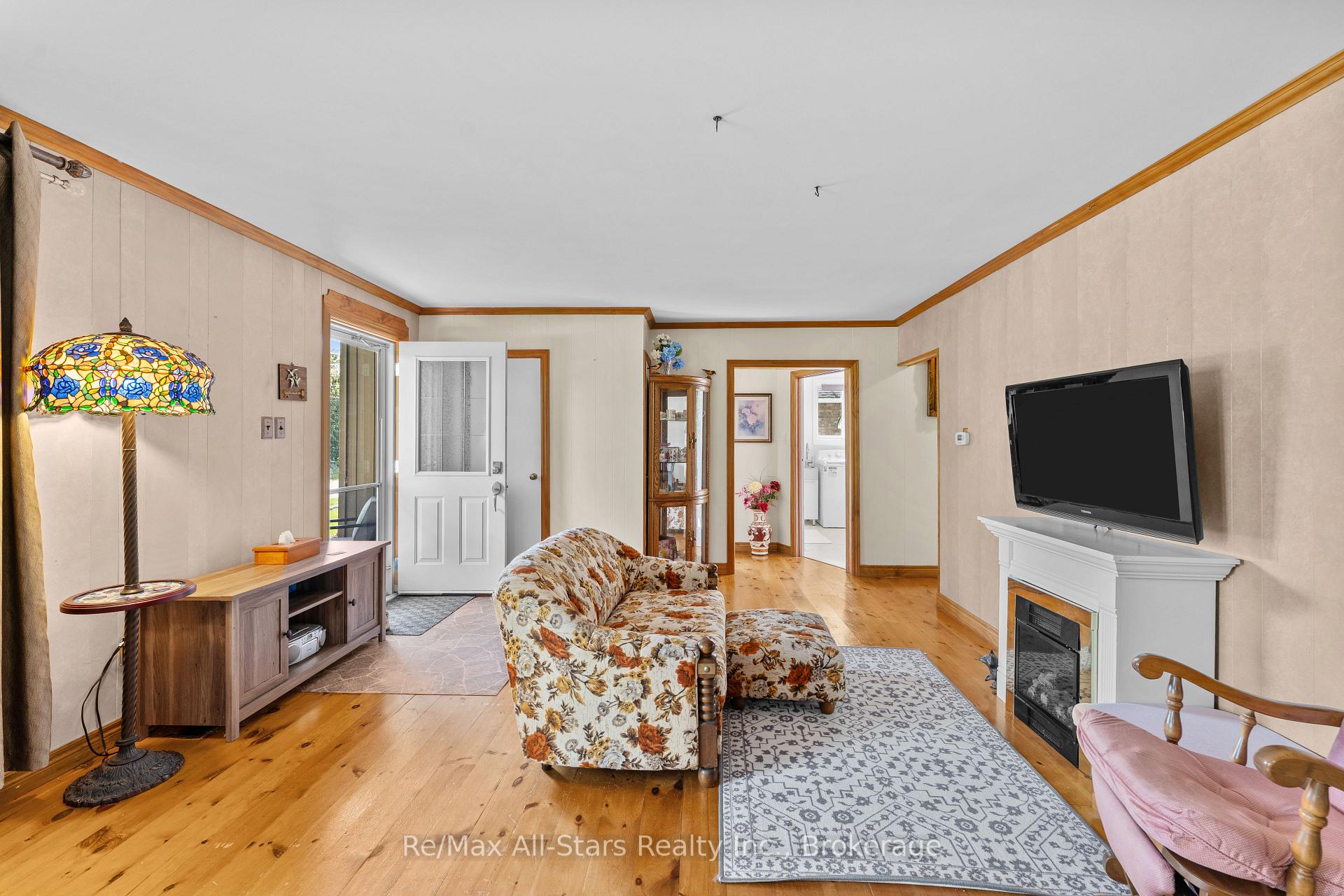 Photo 9 of 7 Lance Street, Kawartha Lakes, Bobcaygeon — HOMEH