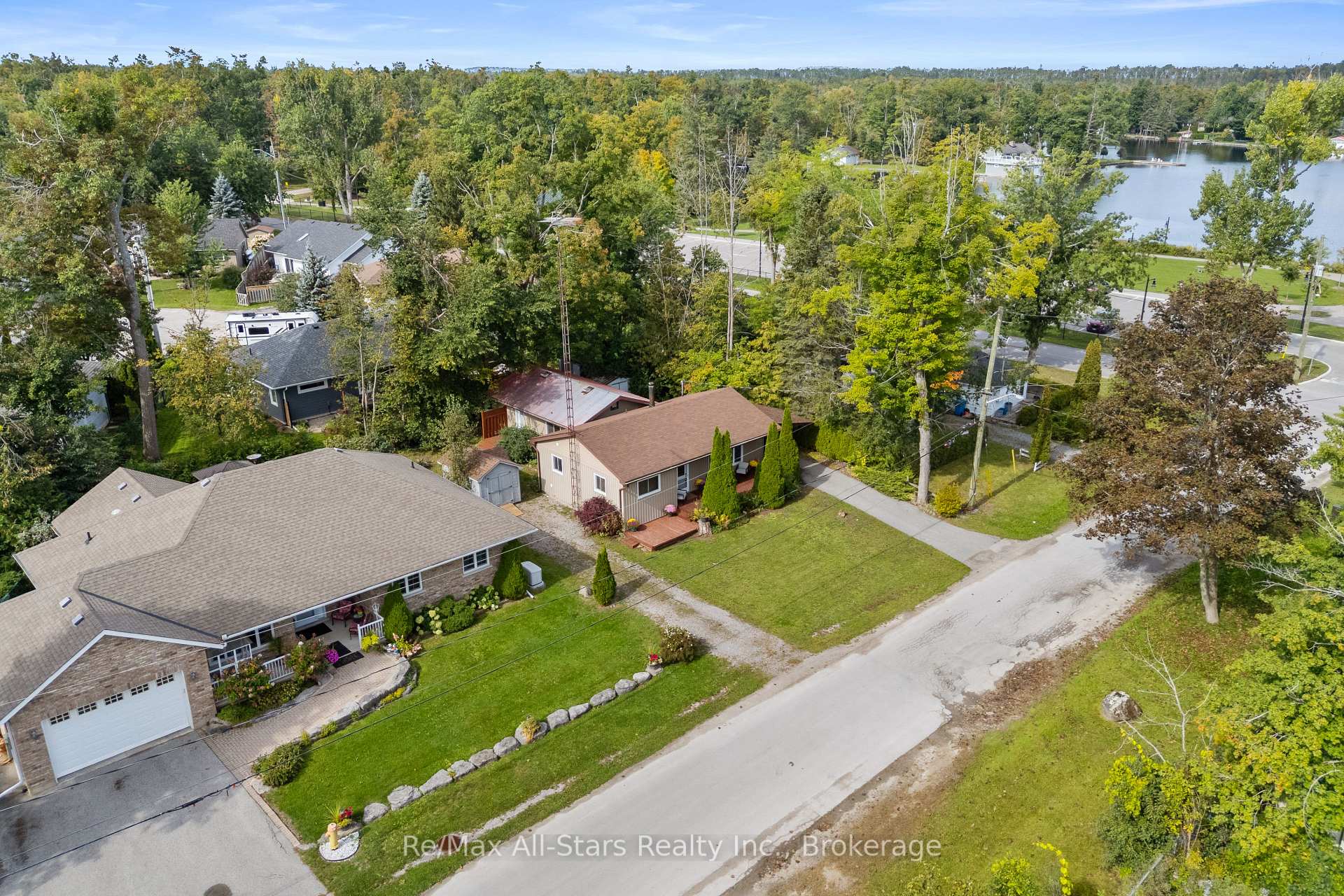 Photo 43 of 7 Lance Street, Kawartha Lakes, Bobcaygeon — HOMEH