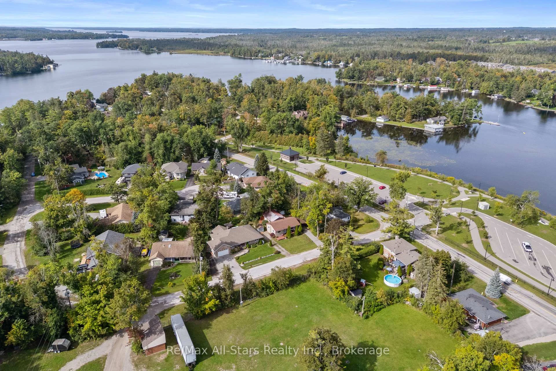 Photo 42 of 7 Lance Street, Kawartha Lakes, Bobcaygeon — HOMEH