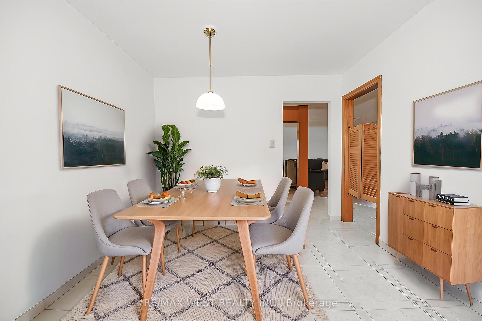 Photo 6 of 14 Model Avenue, North York, Clanton Park — HOMEH
