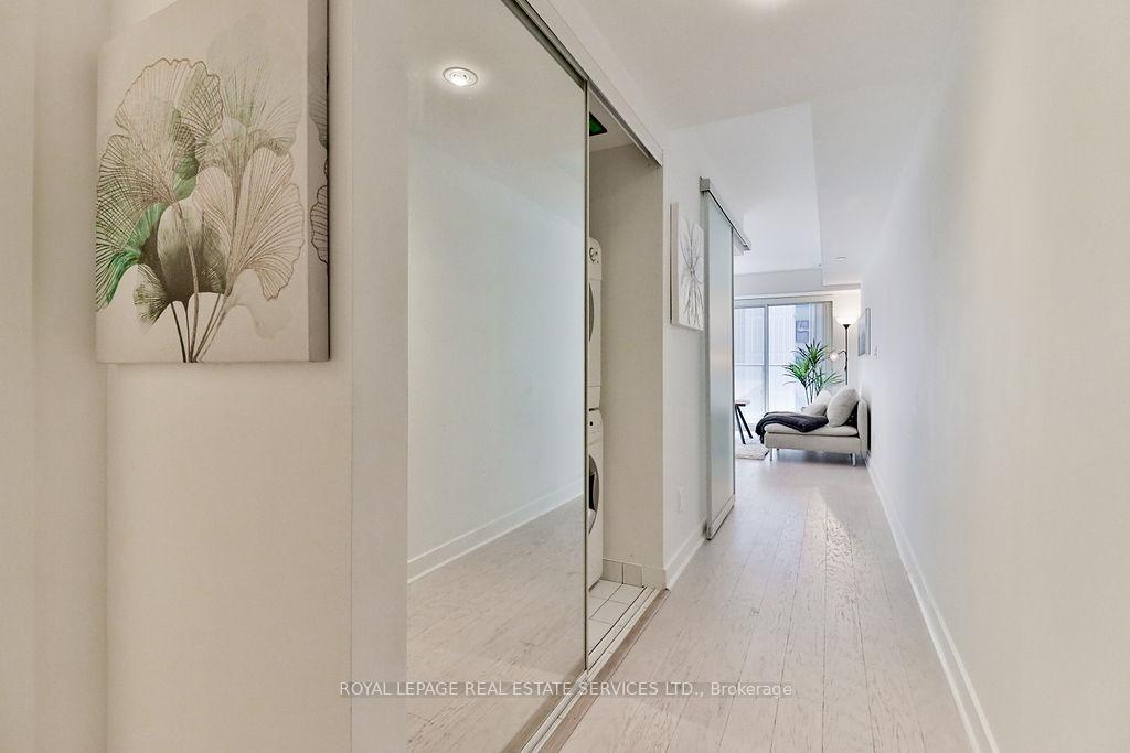 Photo 3 of Unit 908, 58 Orchard View Boulevard, Toronto, Yonge-Eglinton — HOMEH