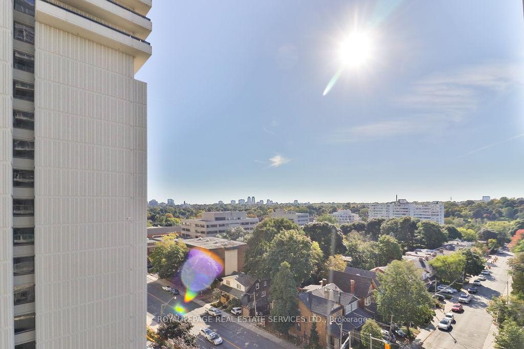 Photo 22 of Unit 908, 58 Orchard View Boulevard, Toronto, Yonge-Eglinton — HOMEH