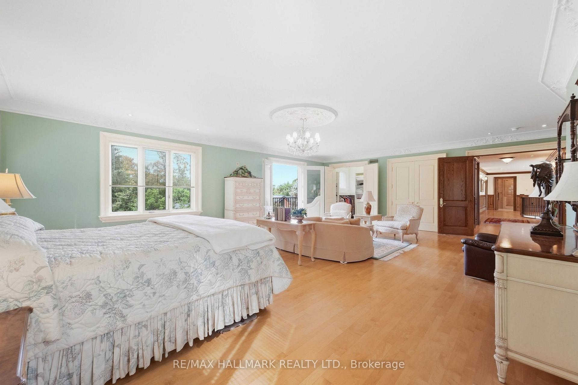 Photo 39 of 290 Tollendal Mill Road, Barrie, South Shore — HOMEH