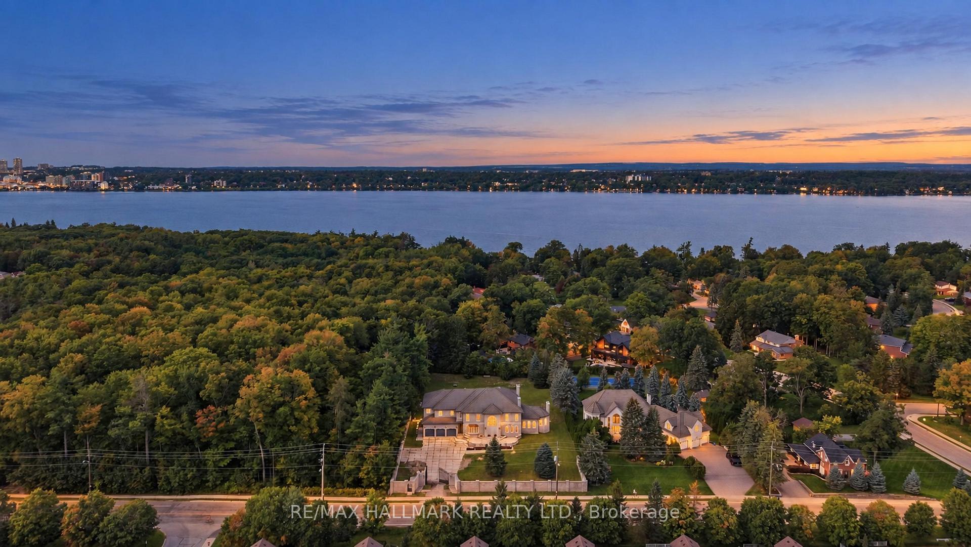 Photo 49 of 290 Tollendal Mill Road, Barrie, South Shore — HOMEH
