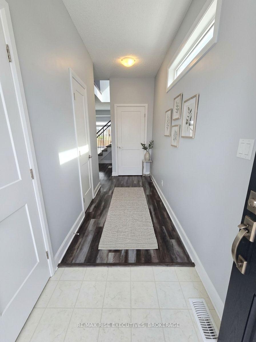 Photo 2 of 1390 Andersen Drive, Kingston, City Northwest — HOMEH