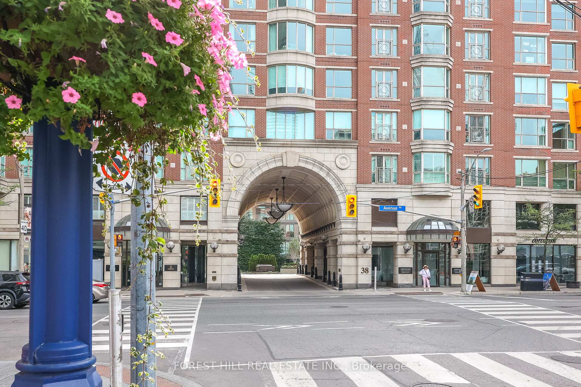 Photo of Unit 305, 38 Avenue Road