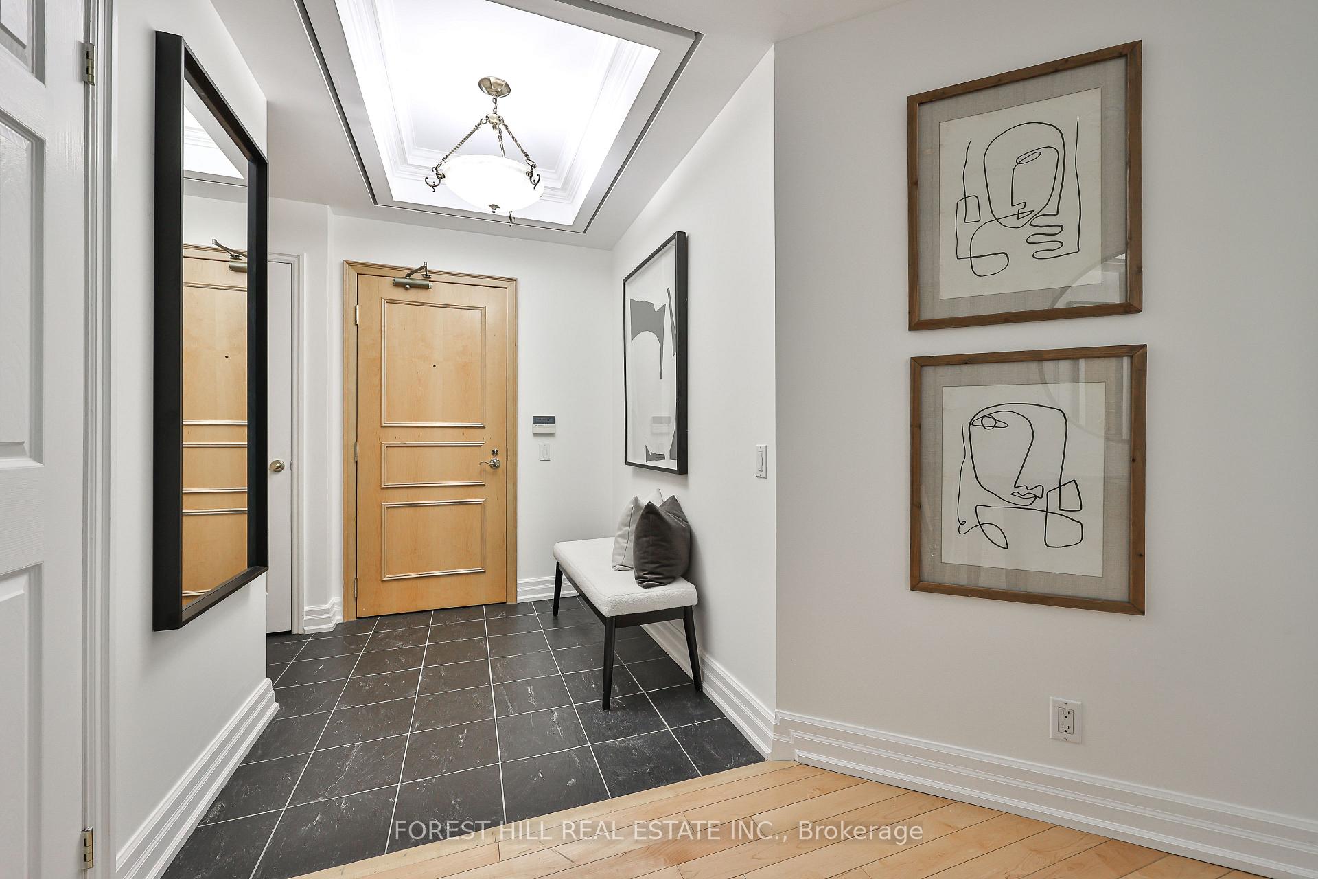 Photo 4 of Unit 305, 38 Avenue Road, Toronto, The Annex — HOMEH