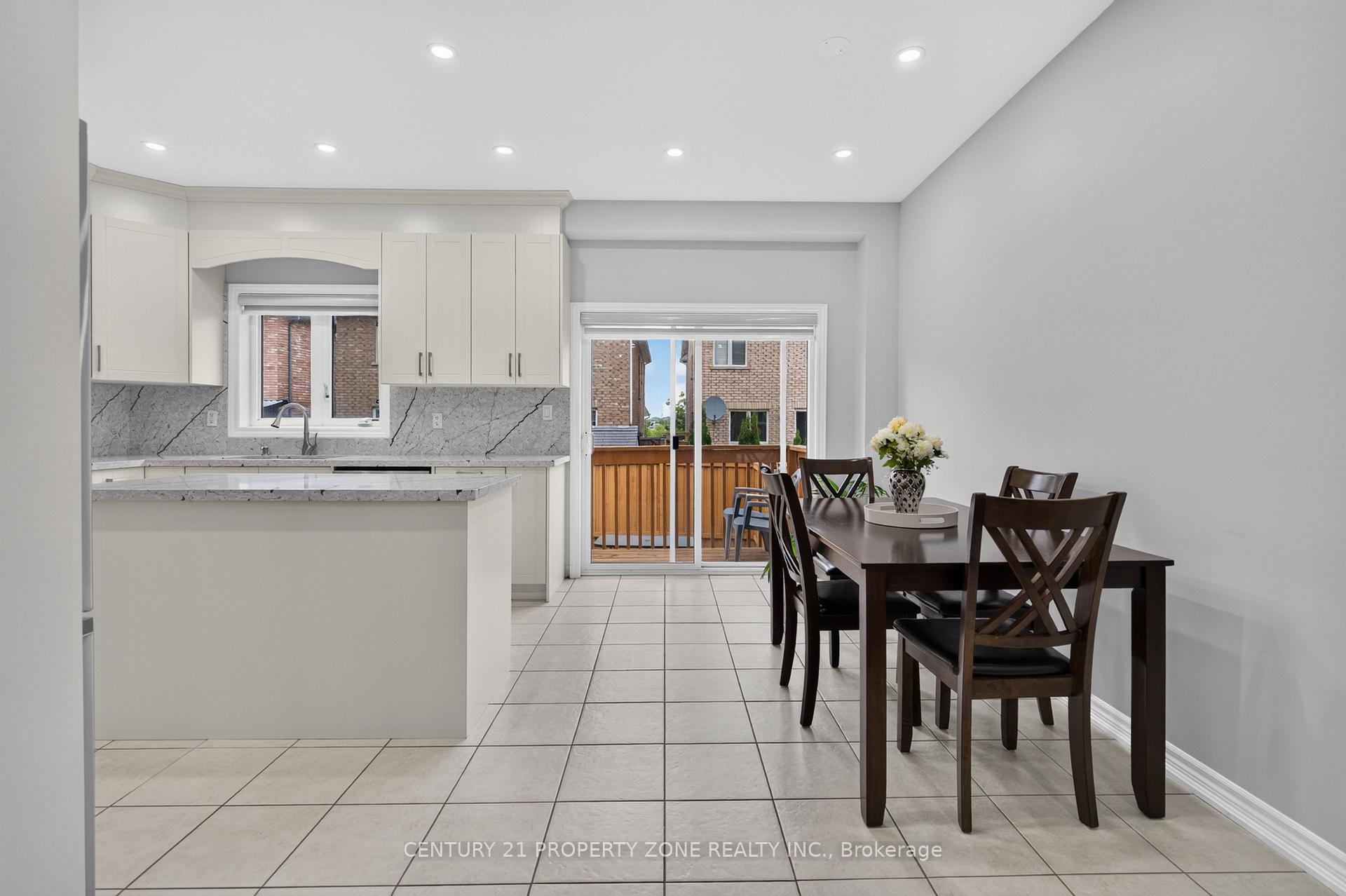 Photo 14 of 11 Selsdon Street, Brampton, Credit Valley — HOMEH