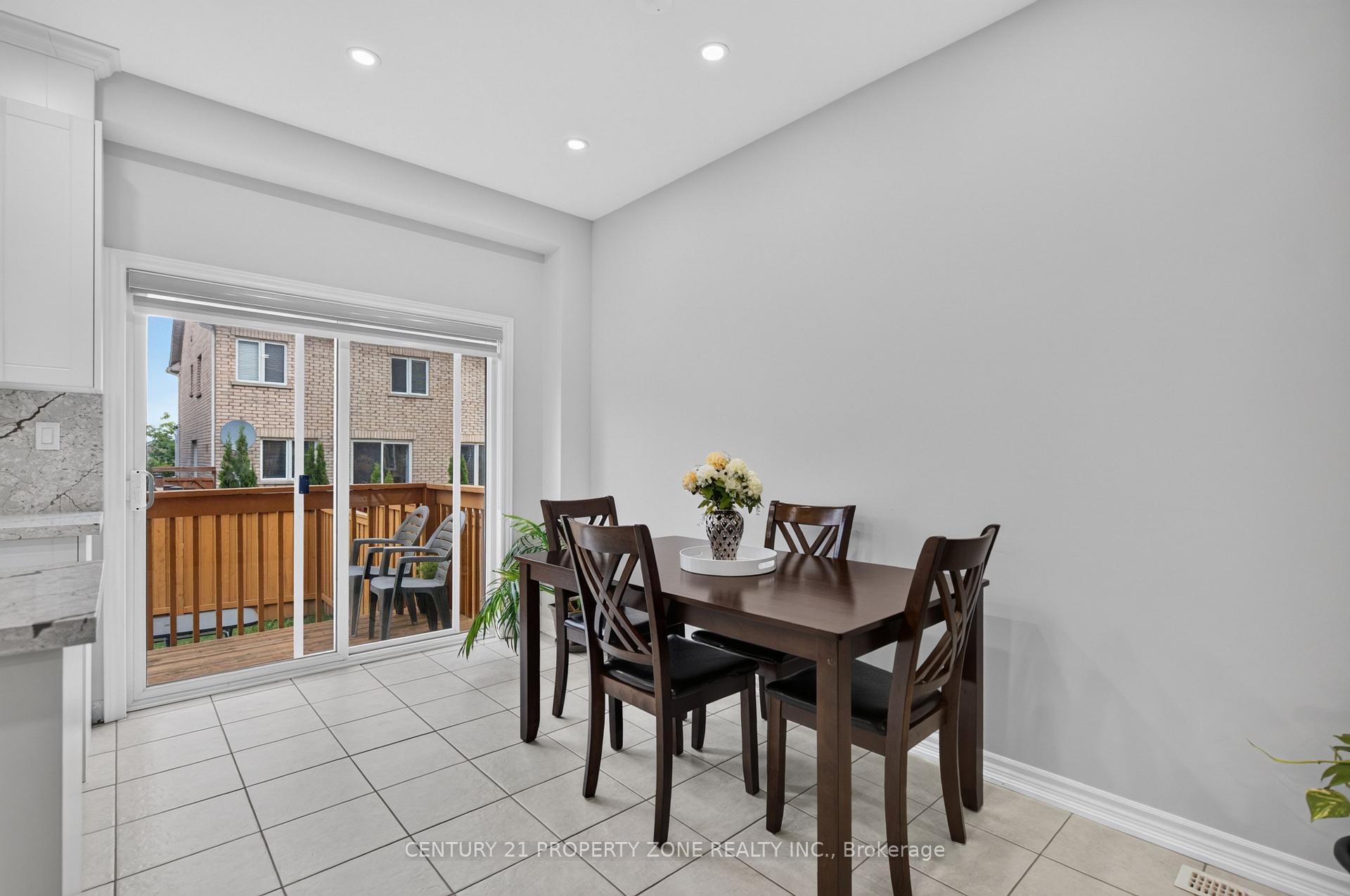 Photo 20 of 11 Selsdon Street, Brampton, Credit Valley — HOMEH