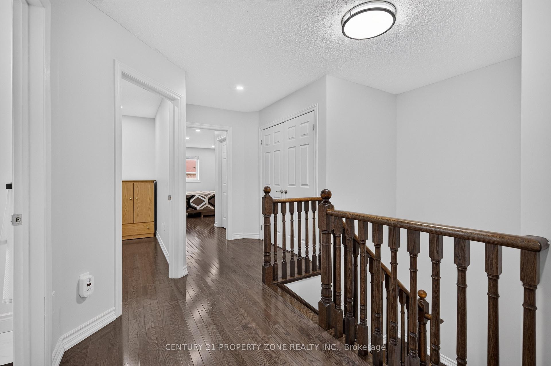 Photo 23 of 11 Selsdon Street, Brampton, Credit Valley — HOMEH